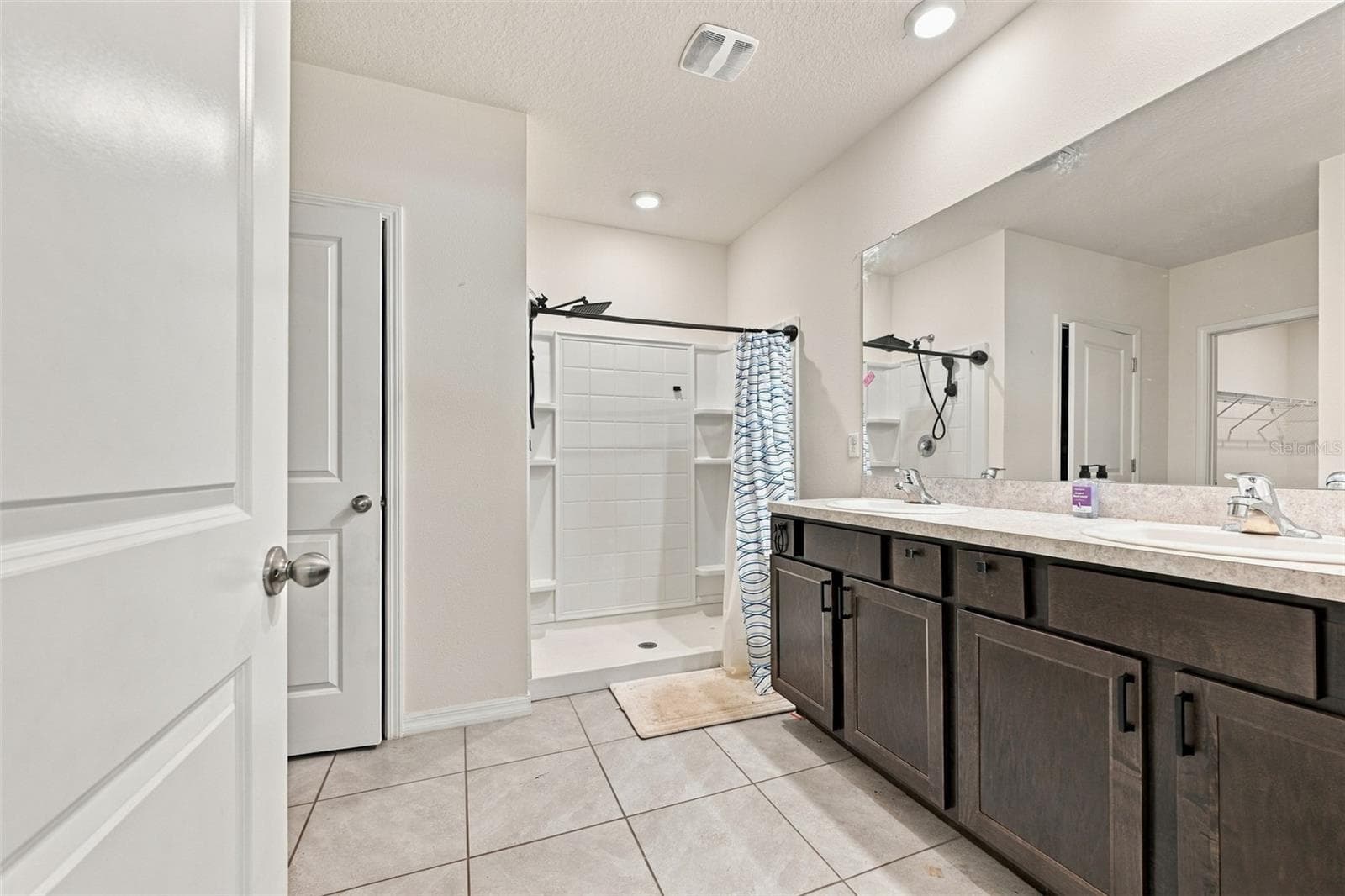 Single Family Residence at 1702 JOHNSON POINTE DR, PLANT CITY, photo 10 of 45