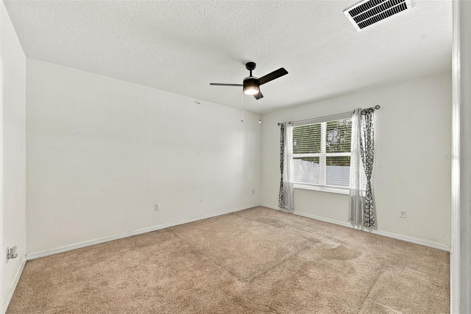 Single Family Residence at 1702 JOHNSON POINTE DR, PLANT CITY, photo 31 of 45