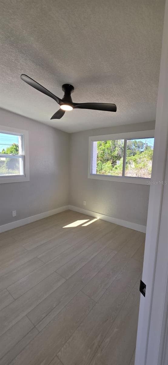 Single Family Residence at 1709 WISHING WELL WAY, TAMPA, photo 39 of 63
