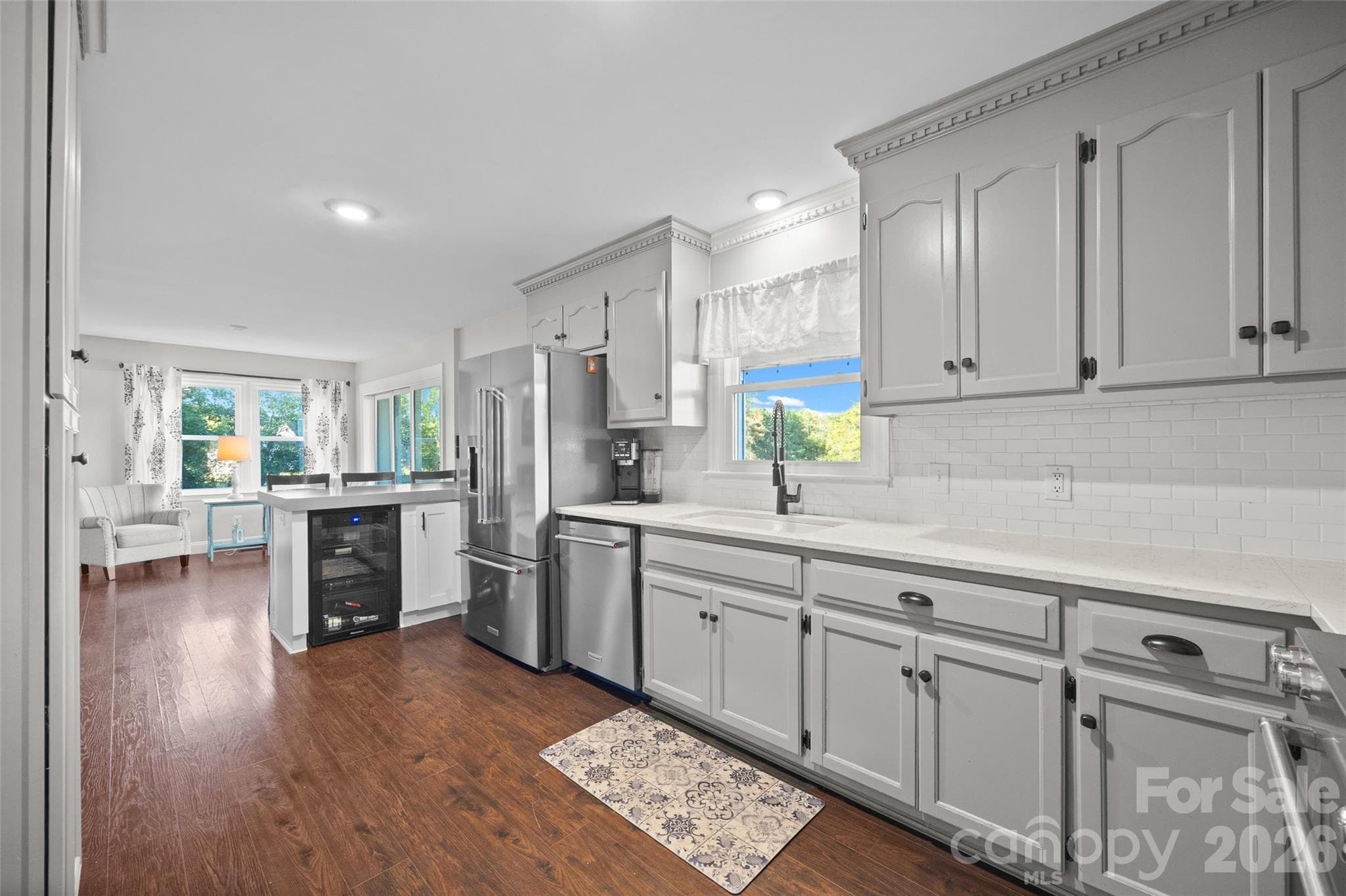 Kitchen - 3076 Crestview Lane, Lancaster