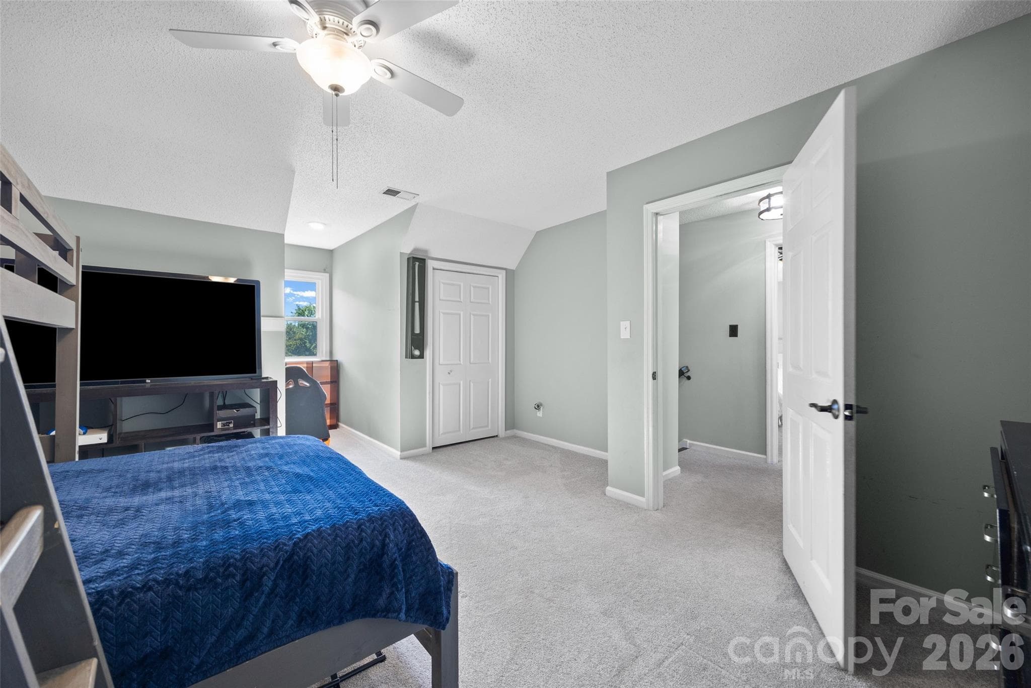 3rd bedroom - 3076 Crestview Lane, Lancaster