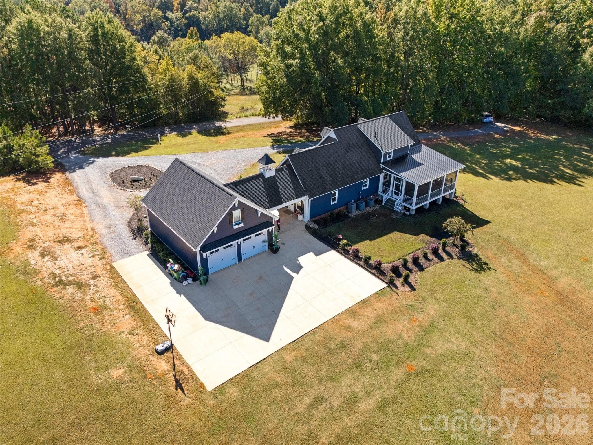 Single Family Residence at 3076 Crestview Lane, Lancaster, photo 41 of 49