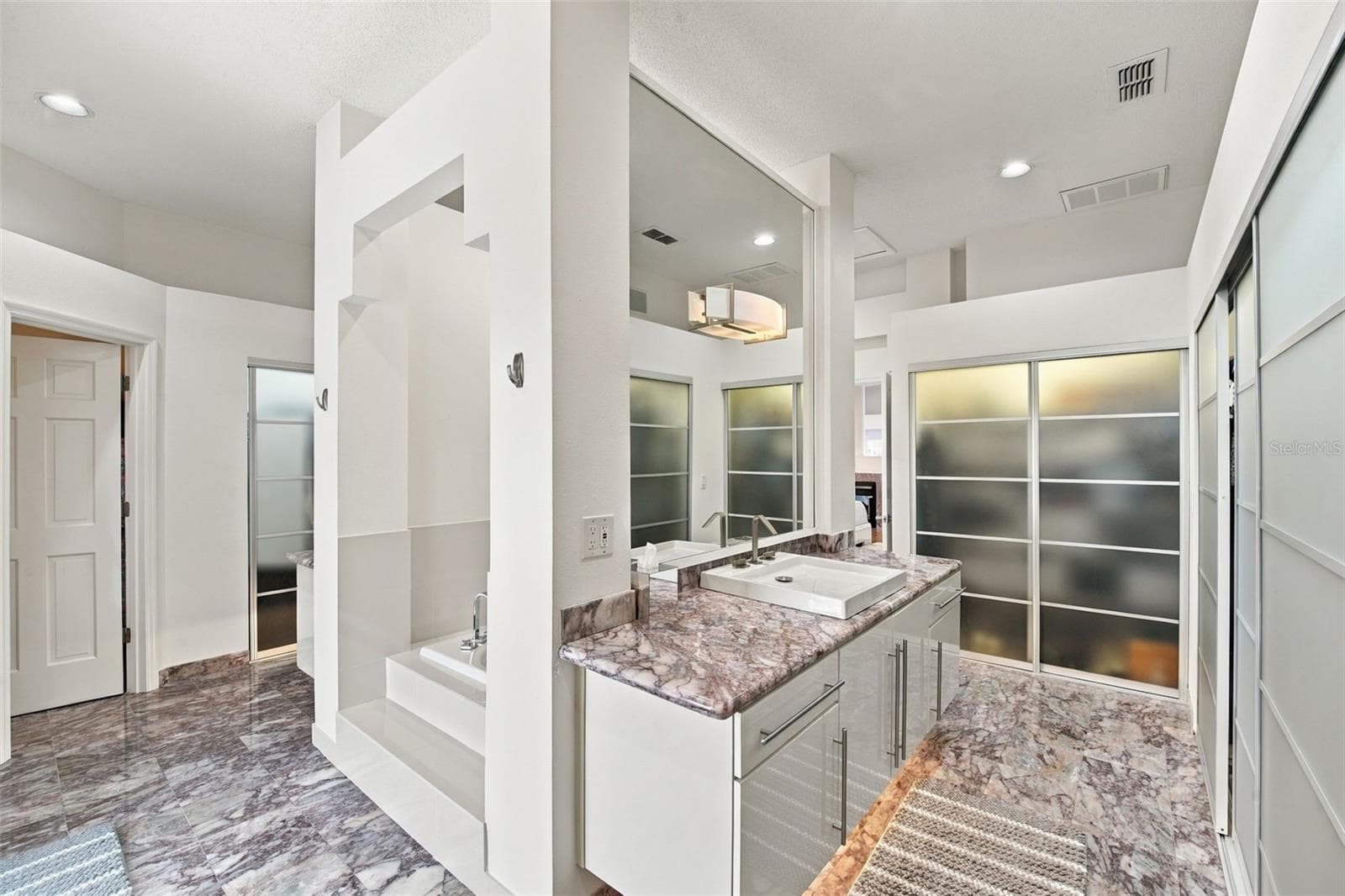 PRIMARY BATHROOM - 2586 E SPRUCE CREEK BLVD, PORT ORANGE