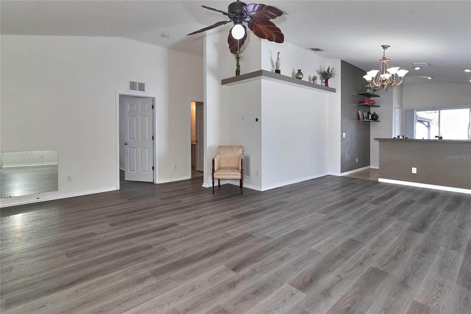 Single Family Residence at 5032 67TH WAY N, ST PETERSBURG, photo 5 of 52