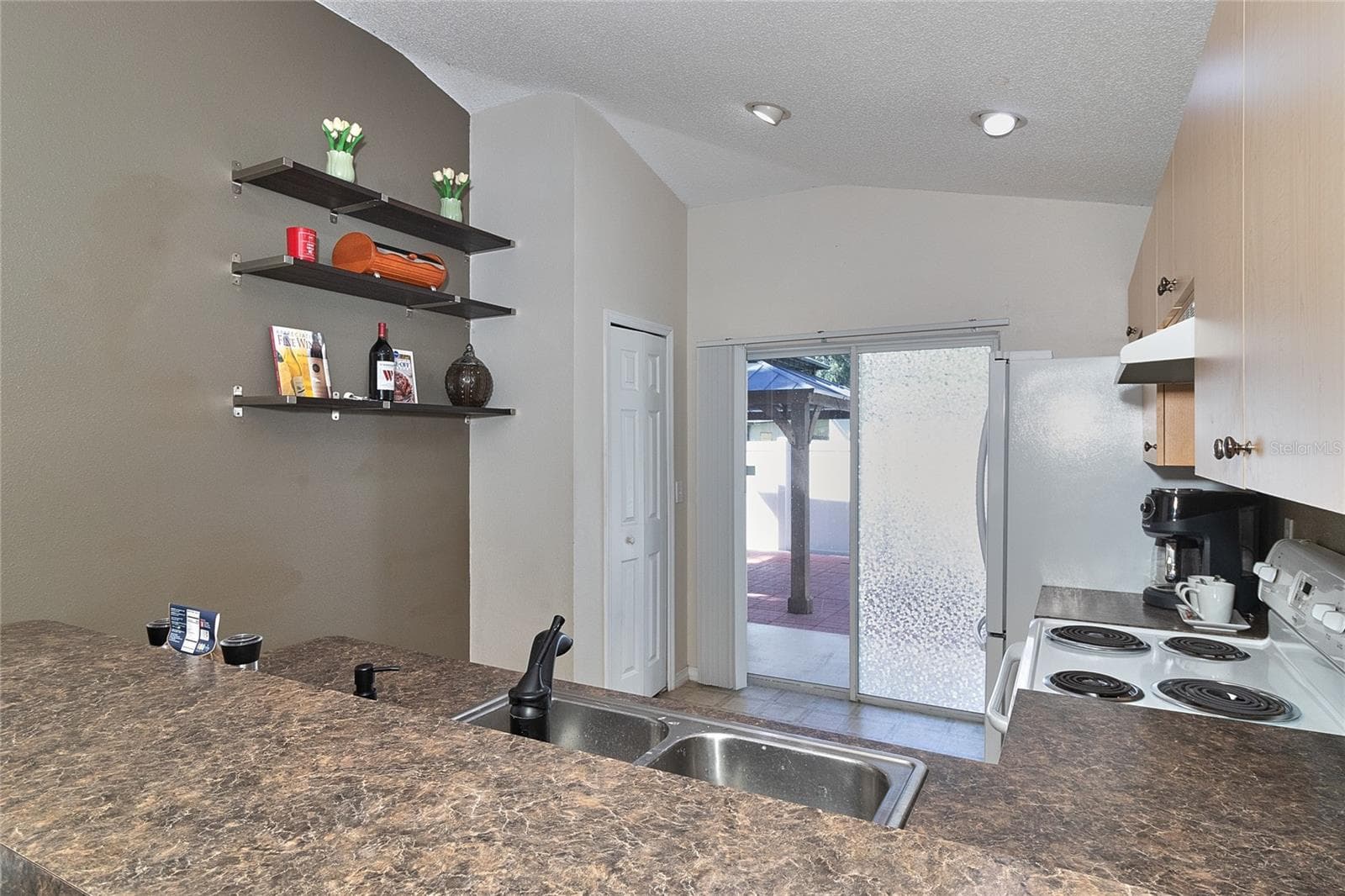 Single Family Residence at 5032 67TH WAY N, ST PETERSBURG, photo 12 of 52