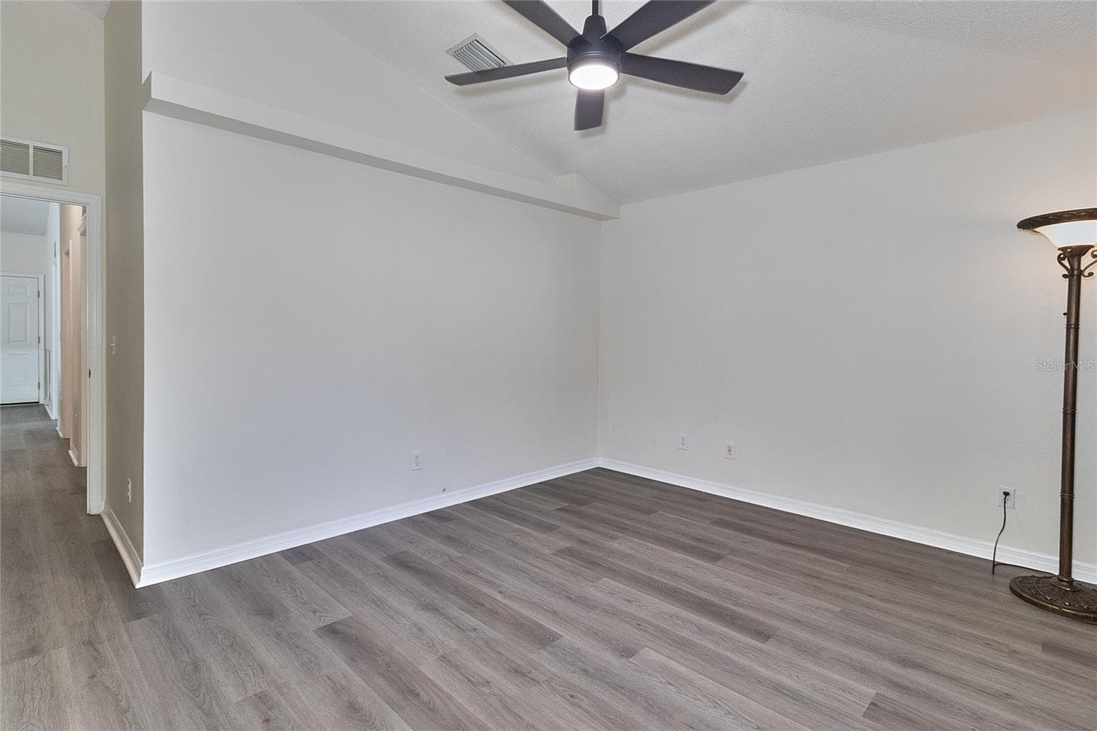 Single Family Residence at 5032 67TH WAY N, ST PETERSBURG, photo 23 of 52