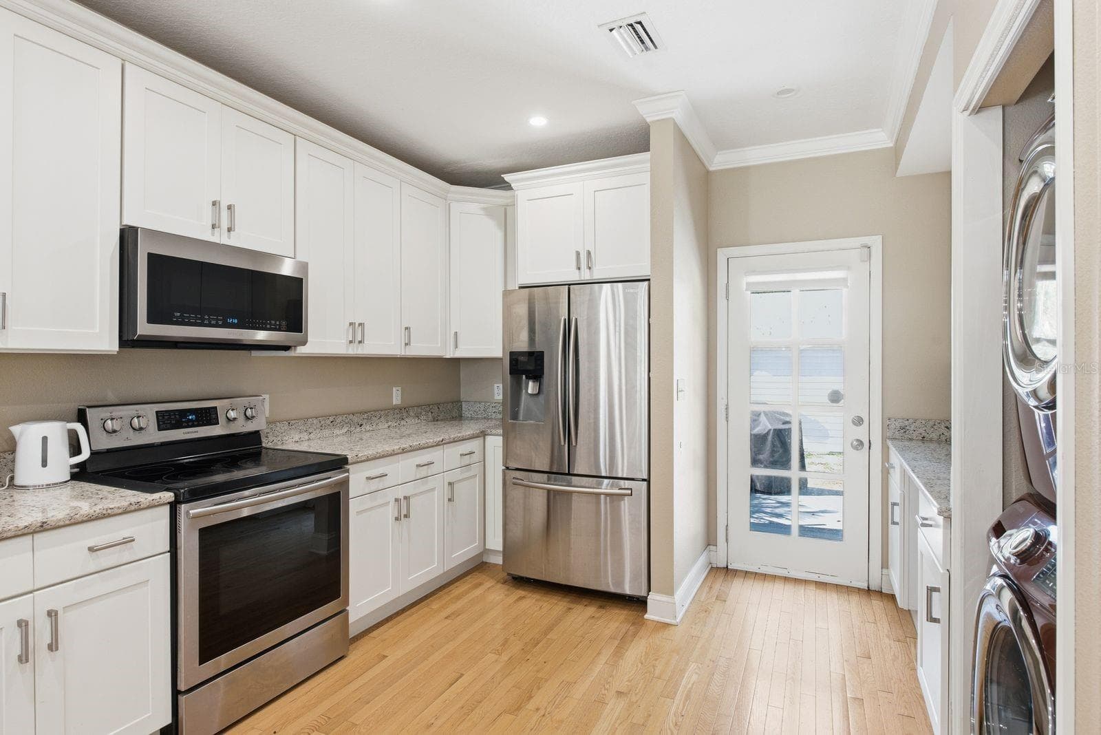 Kitchen - 420 40TH ST N, ST PETERSBURG