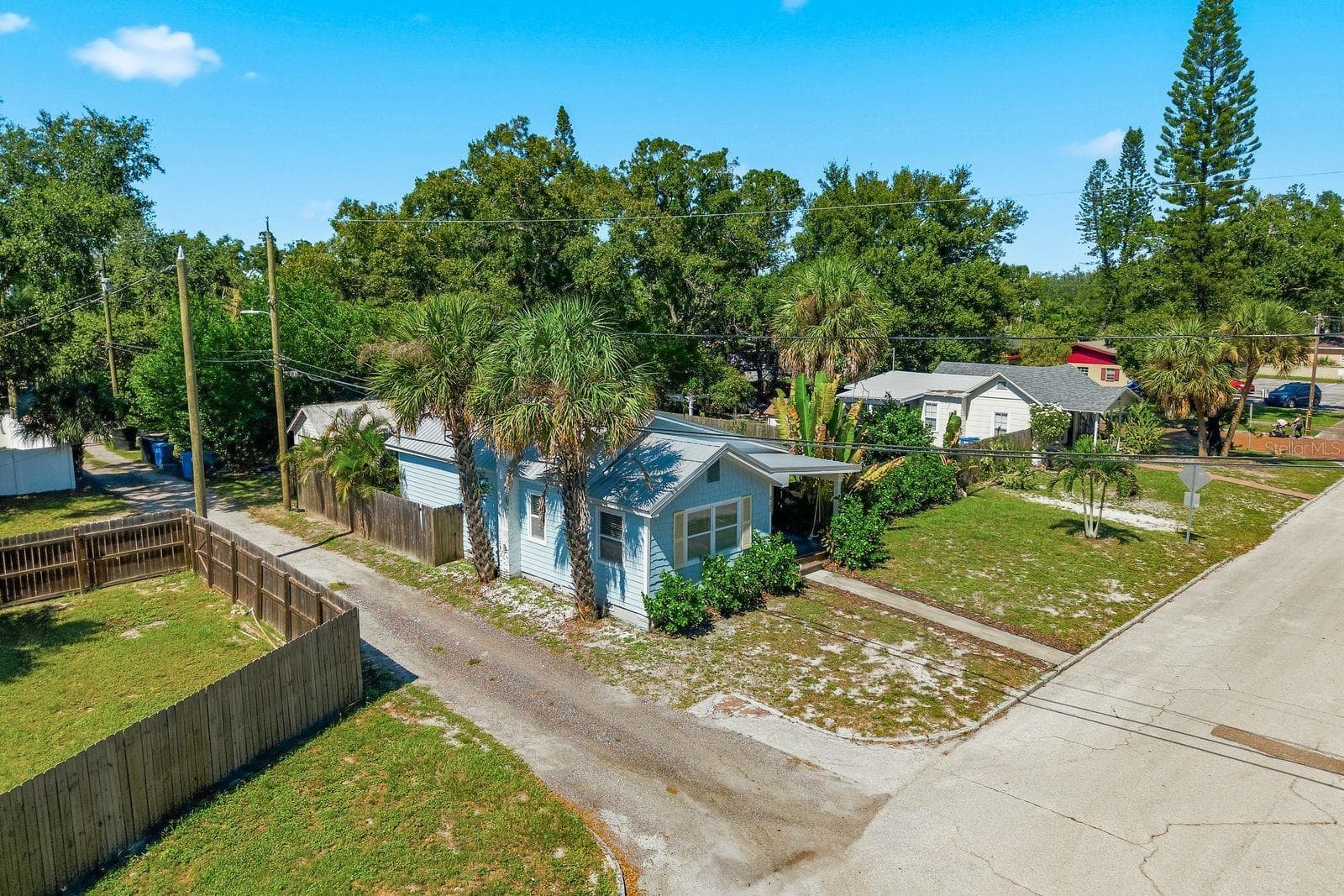 Alley - 420 40TH ST N, ST PETERSBURG
