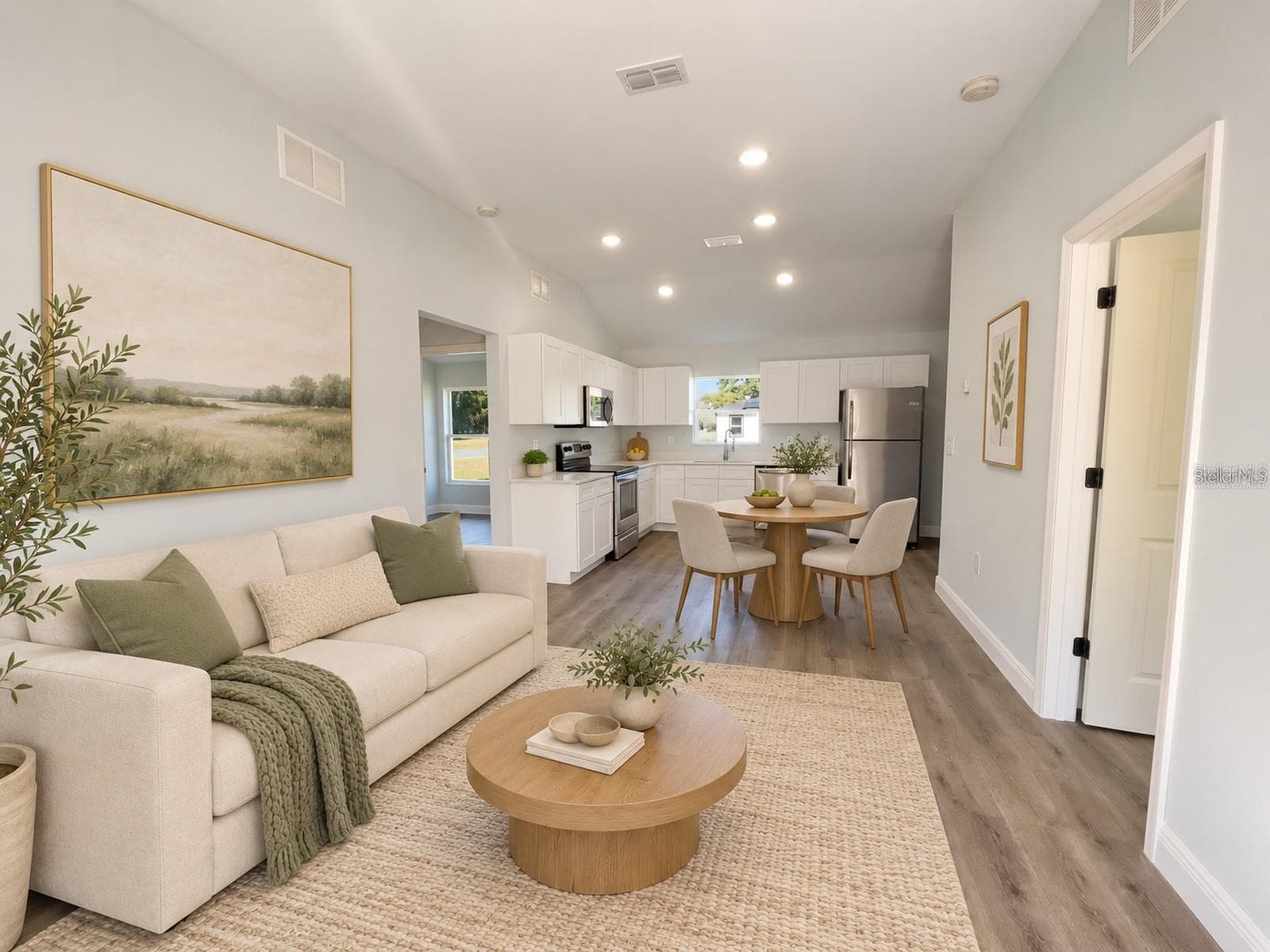 Virtually staged - 14409 SE 33RD TER, SUMMERFIELD