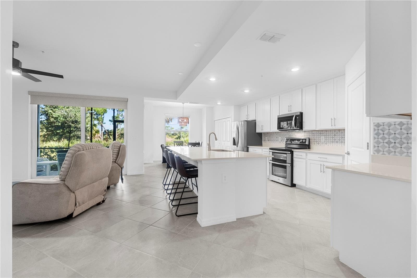 Condominium at 43984 BOARDWALK LOOP #1713, PUNTA GORDA, photo 7 of 53