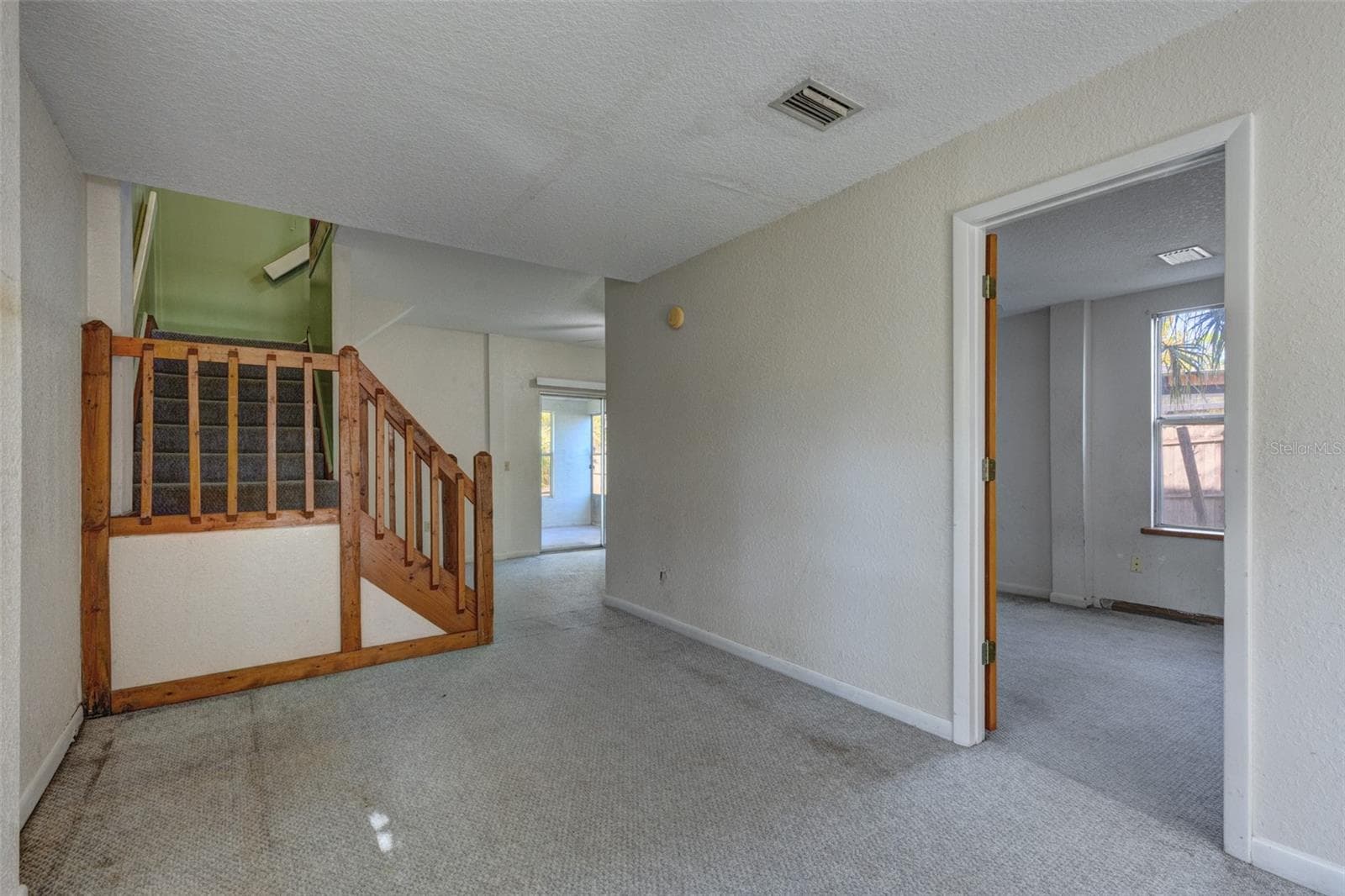 Single Family Residence at 1950 9TH AVE, DELAND, photo 6 of 28