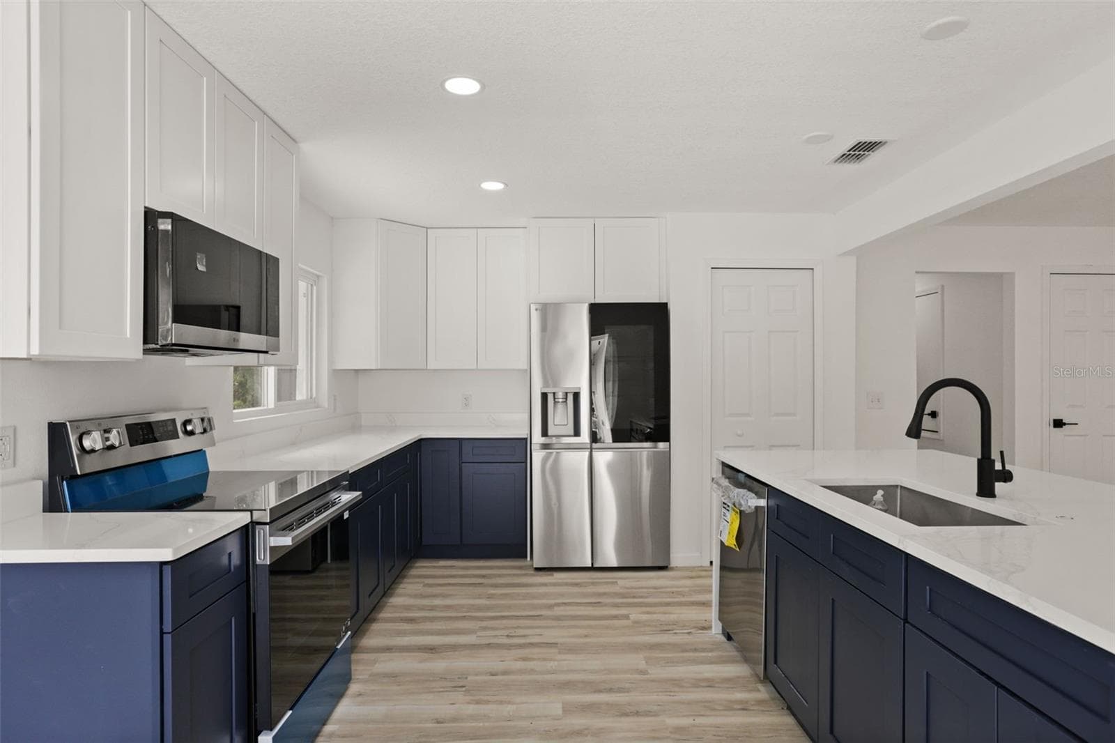 Single Family Residence at 3719 TRAILS, LONGWOOD, photo 14 of 37