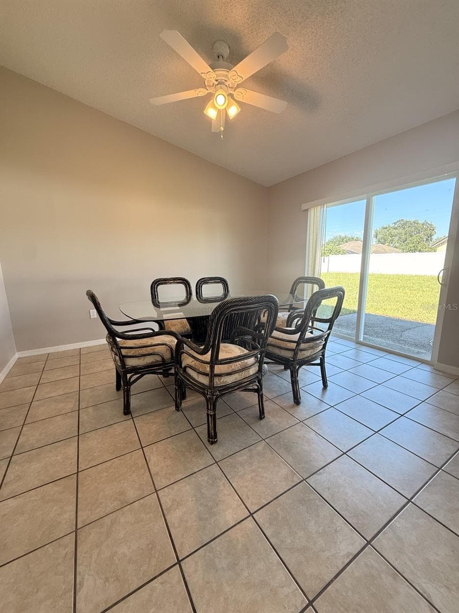 Eat in Kitchen - 1451 KINGSTON WAY, KISSIMMEE