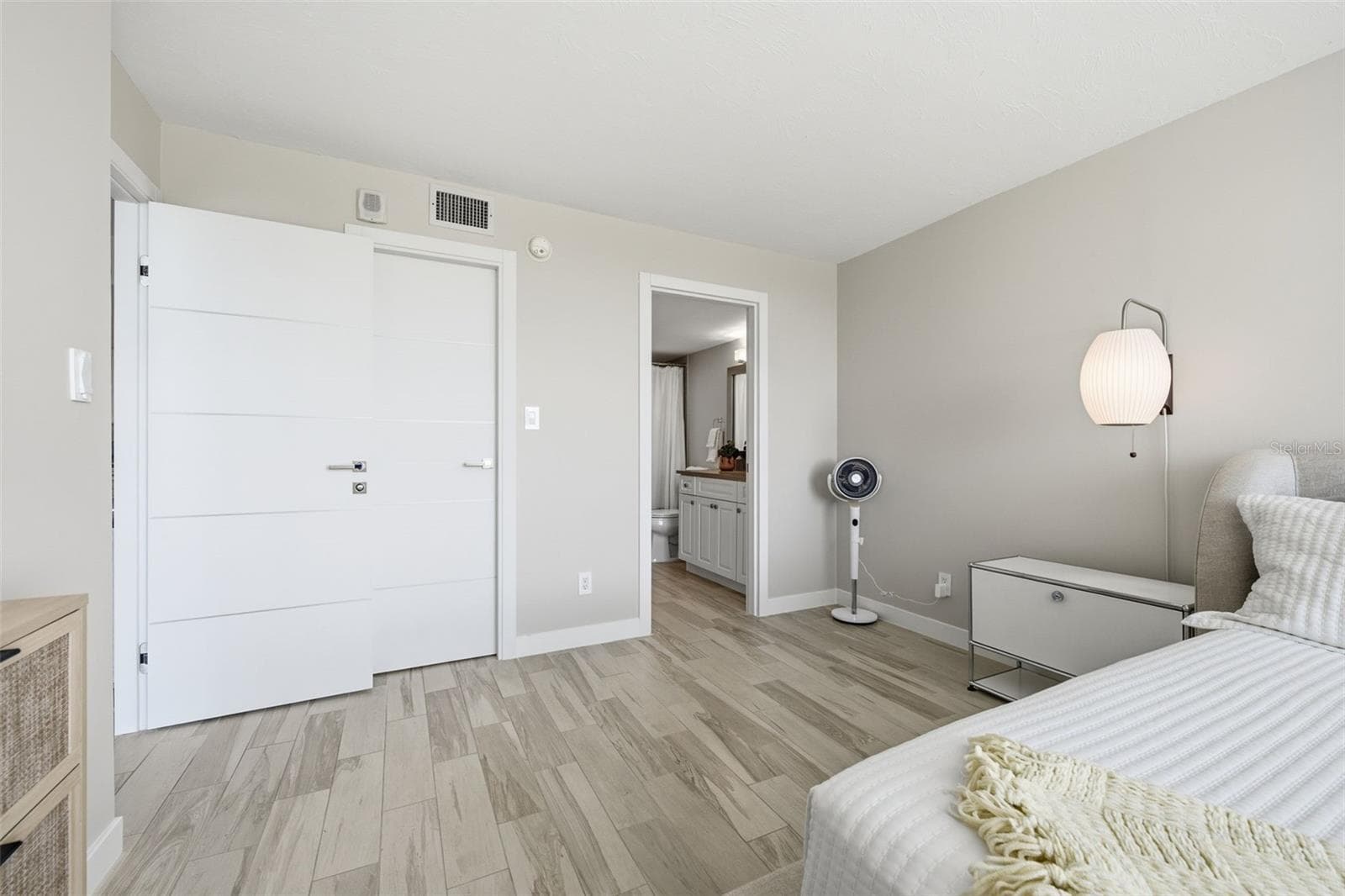 Condominium at 101 S GULFSTREAM AVE #5G, SARASOTA, photo 22 of 36