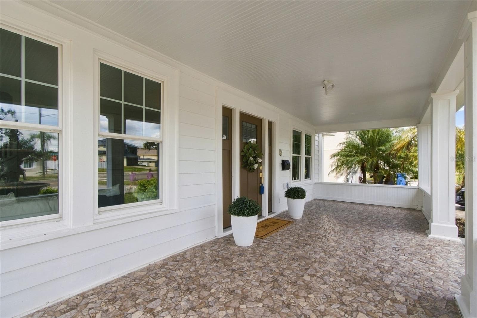 Front porch - 5426 VENETIAN BLVD NE, ST PETERSBURG