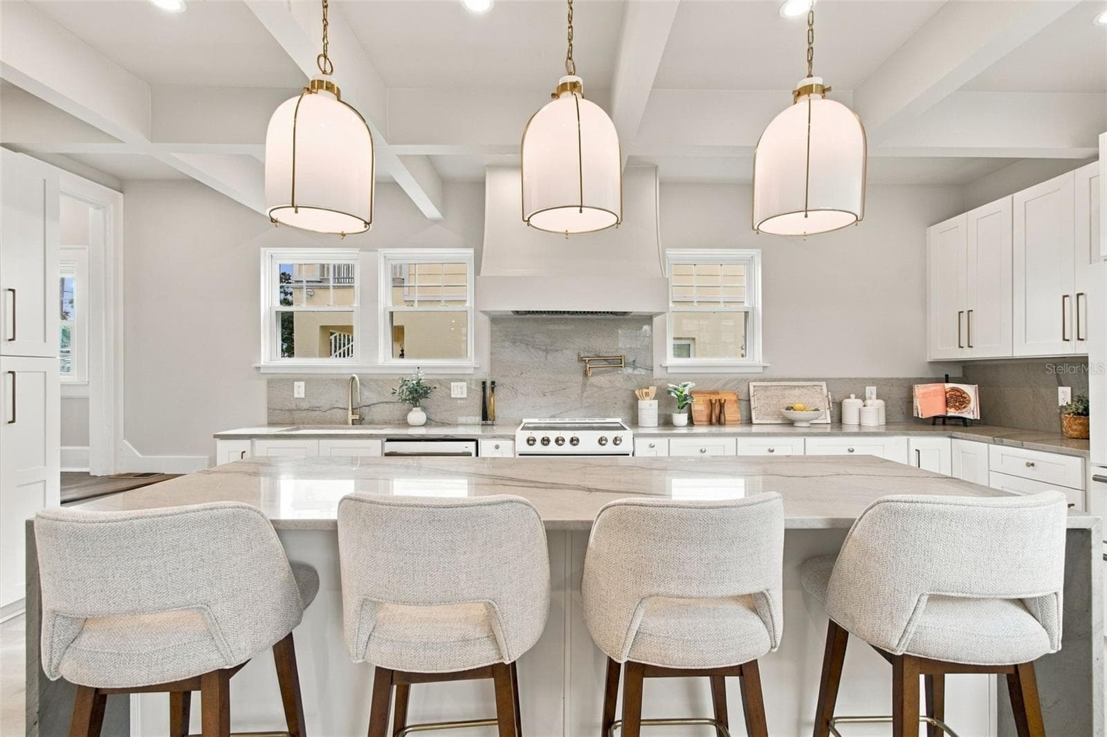 Kitchen - 5426 VENETIAN BLVD NE, ST PETERSBURG