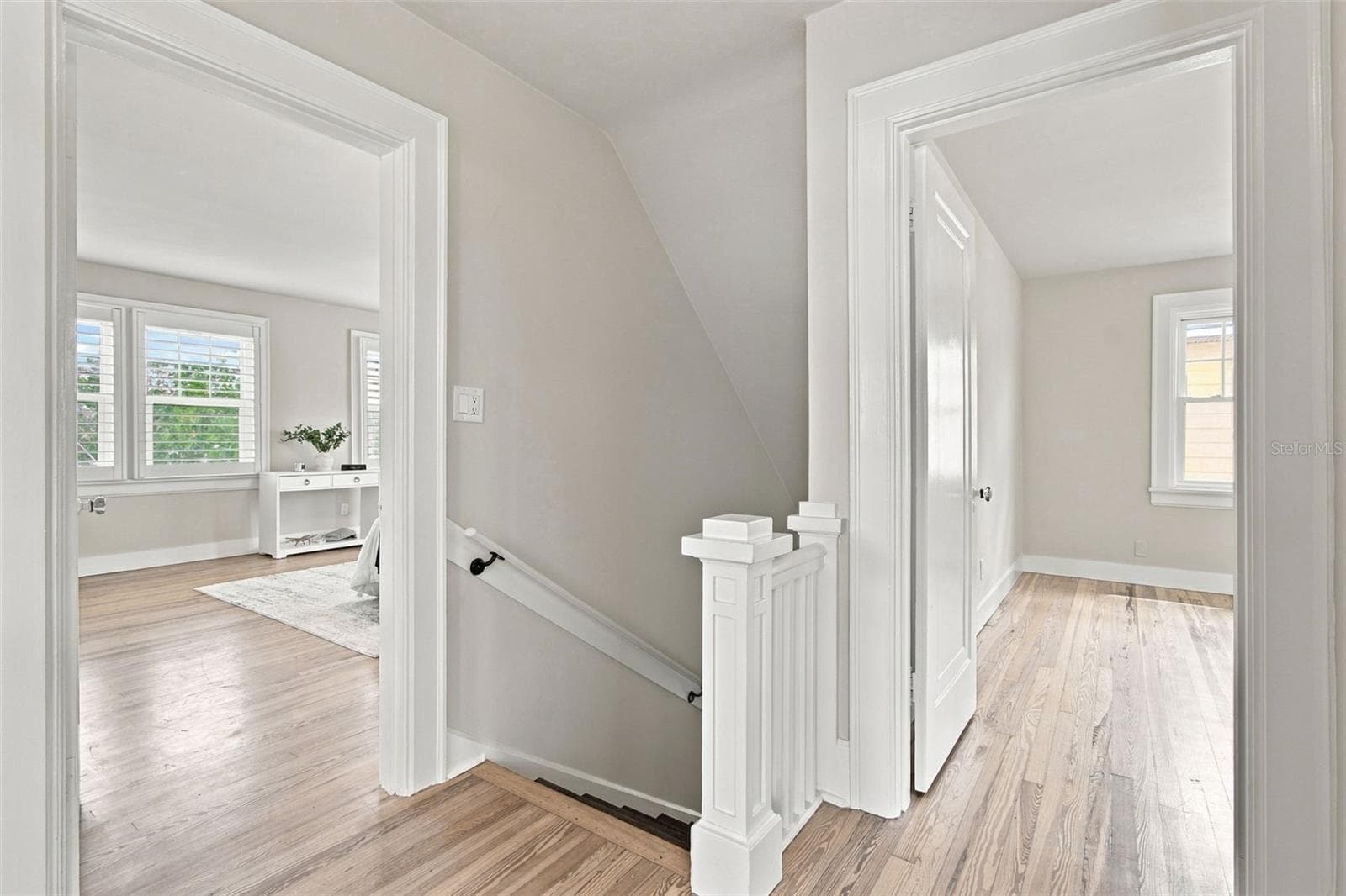 Upstairs hallway - 5426 VENETIAN BLVD NE, ST PETERSBURG