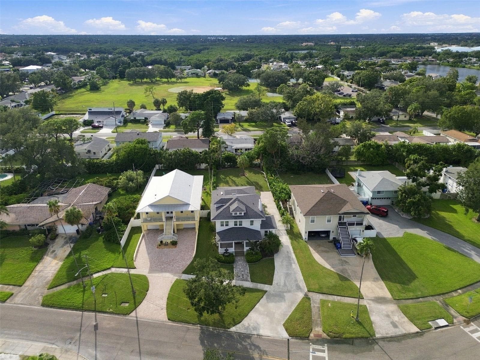 Single Family Residence at 5426 VENETIAN BLVD NE, ST PETERSBURG, photo 87 of 99