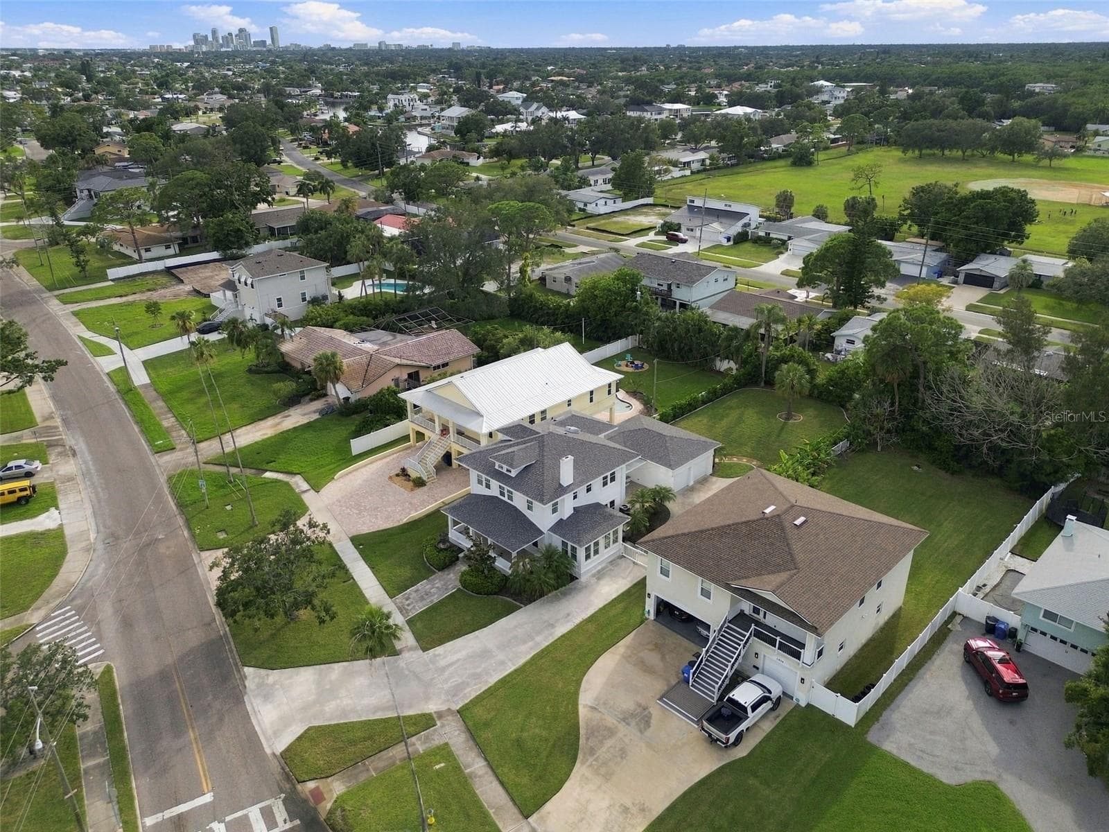 Single Family Residence at 5426 VENETIAN BLVD NE, ST PETERSBURG, photo 88 of 99