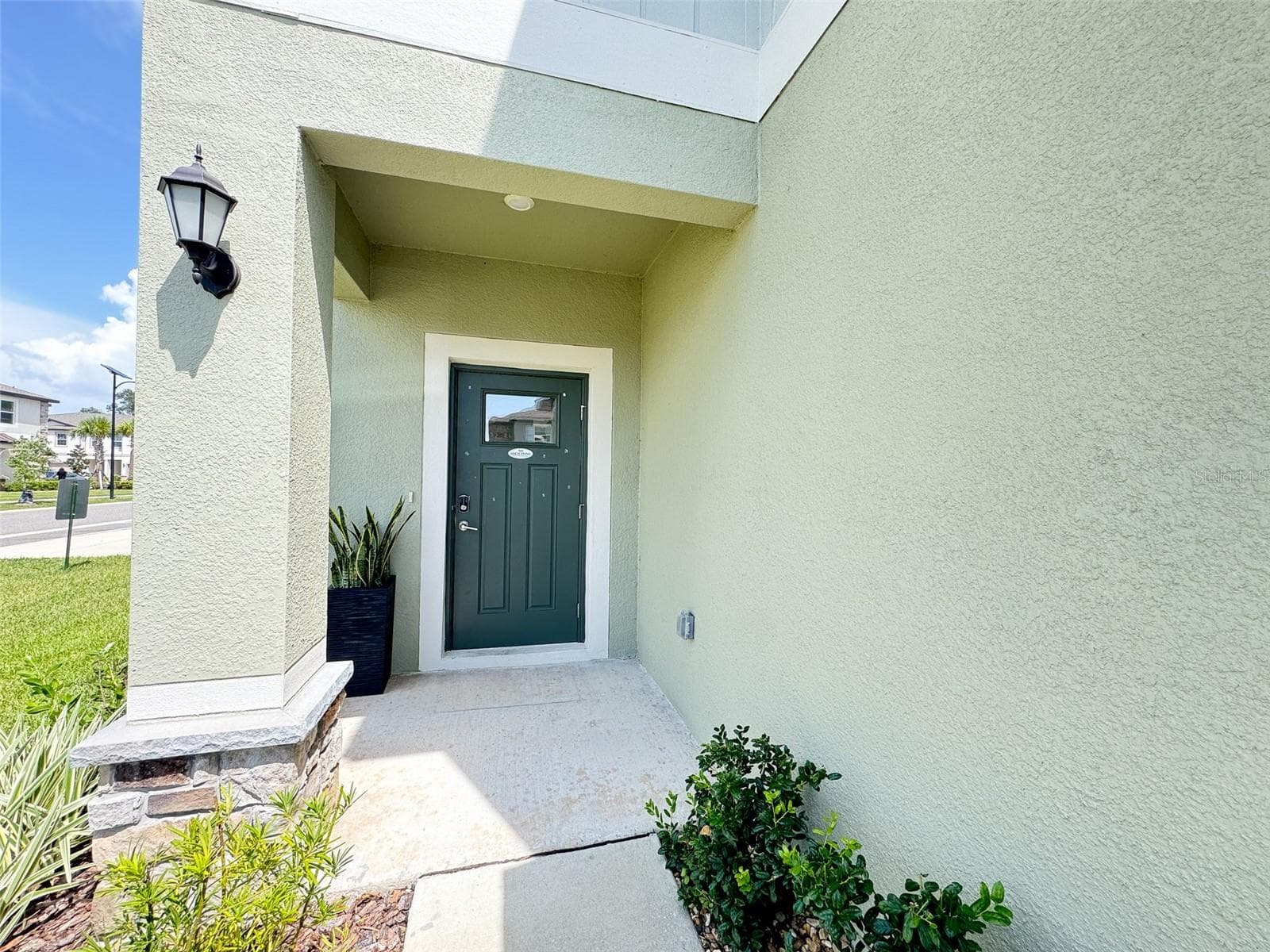 Townhouse at 10268 HONEY HAMMOCK WAY, SAN ANTONIO, photo 2 of 23