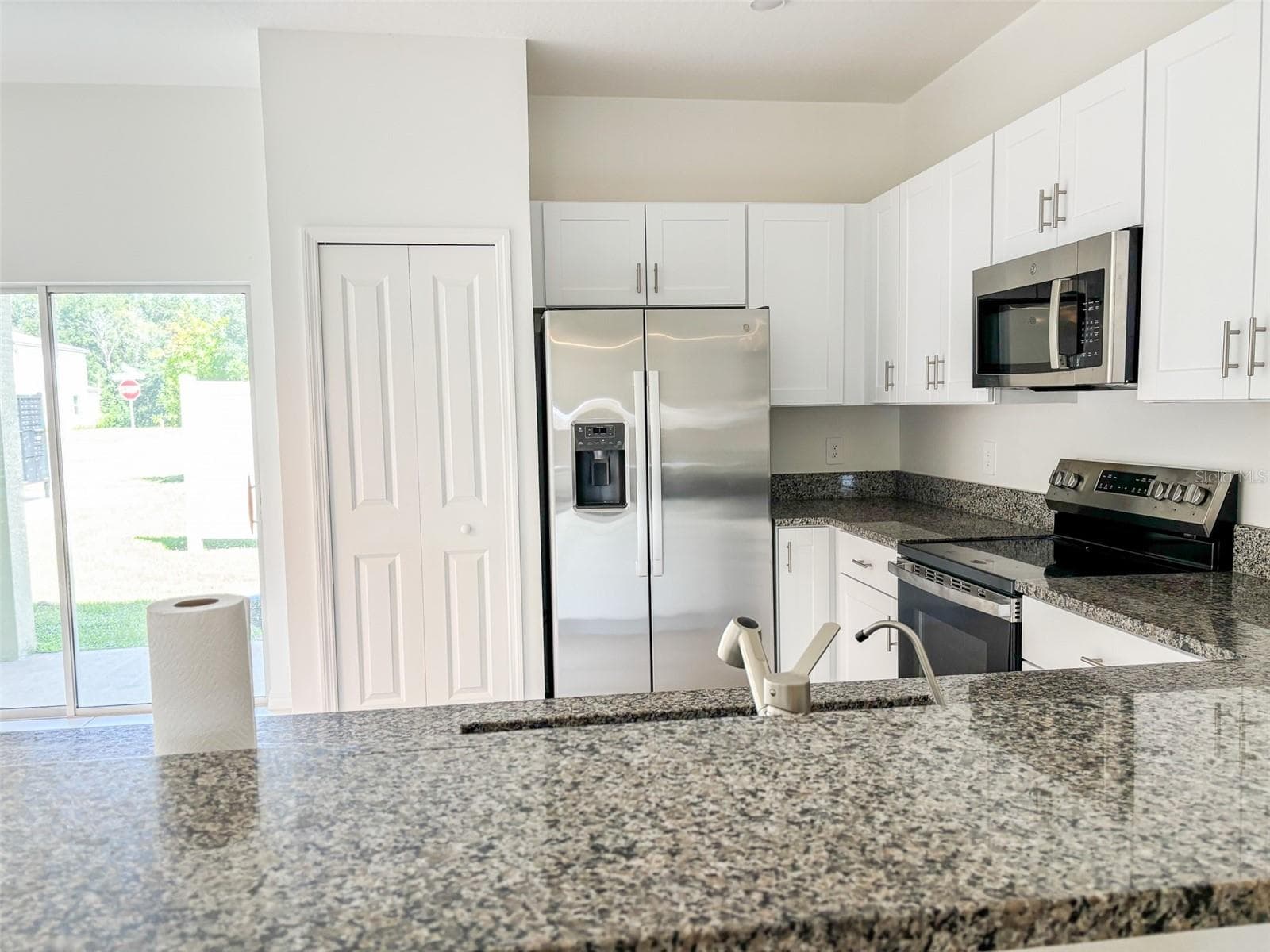 Townhouse at 10268 HONEY HAMMOCK WAY, SAN ANTONIO, photo 10 of 23