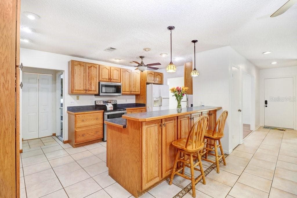 Single Family Residence at 3709 CASABA LOOP, VALRICO, photo 15 of 38