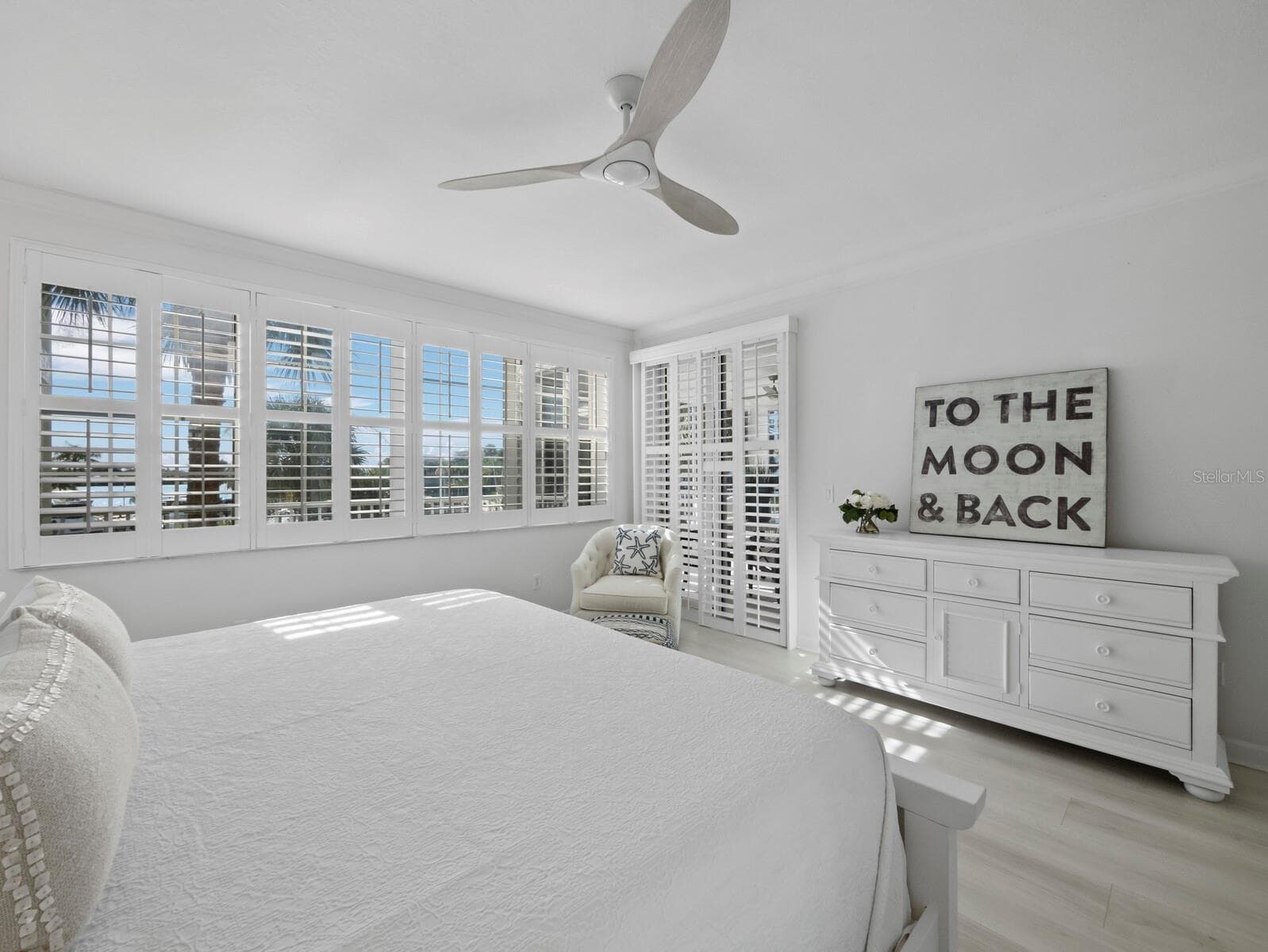 Condominium at 1260 DOLPHIN BAY WAY #203, SARASOTA, photo 16 of 37