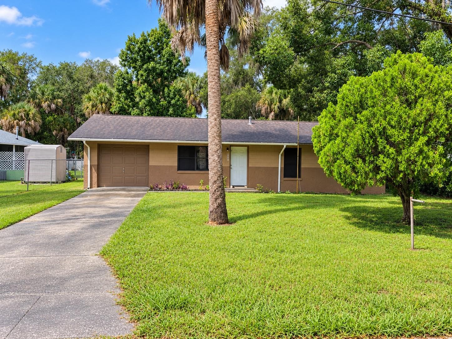 Single Family Residence at 1311 N CLAYTON ST, MOUNT DORA, photo 2 of 14