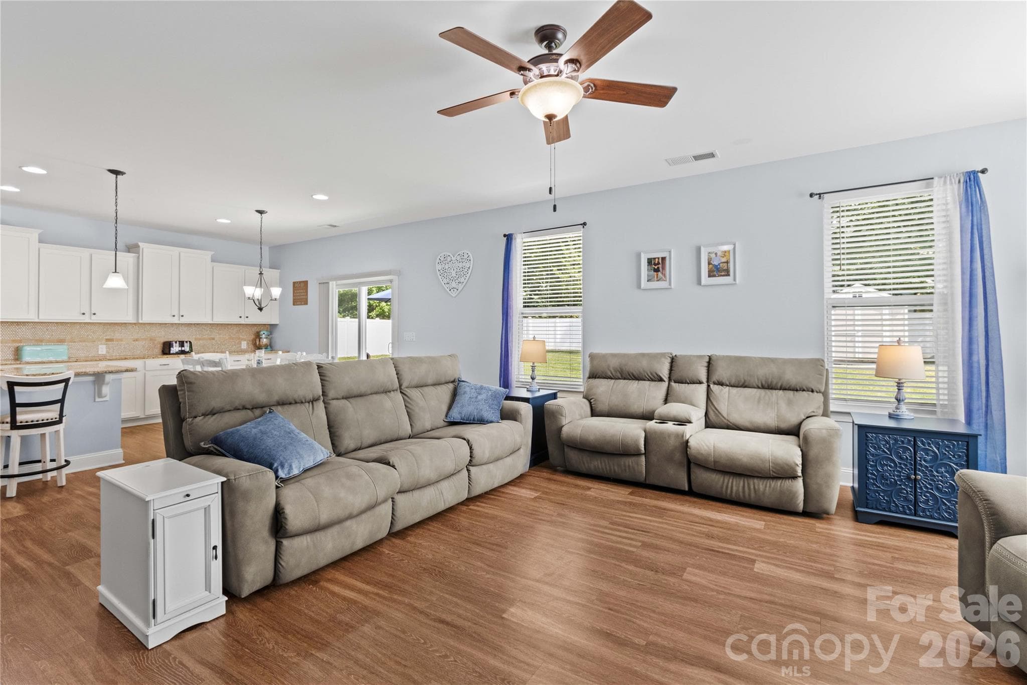 Single Family Residence at 111 Paradise Hills Circle, Mooresville, photo 18 of 56