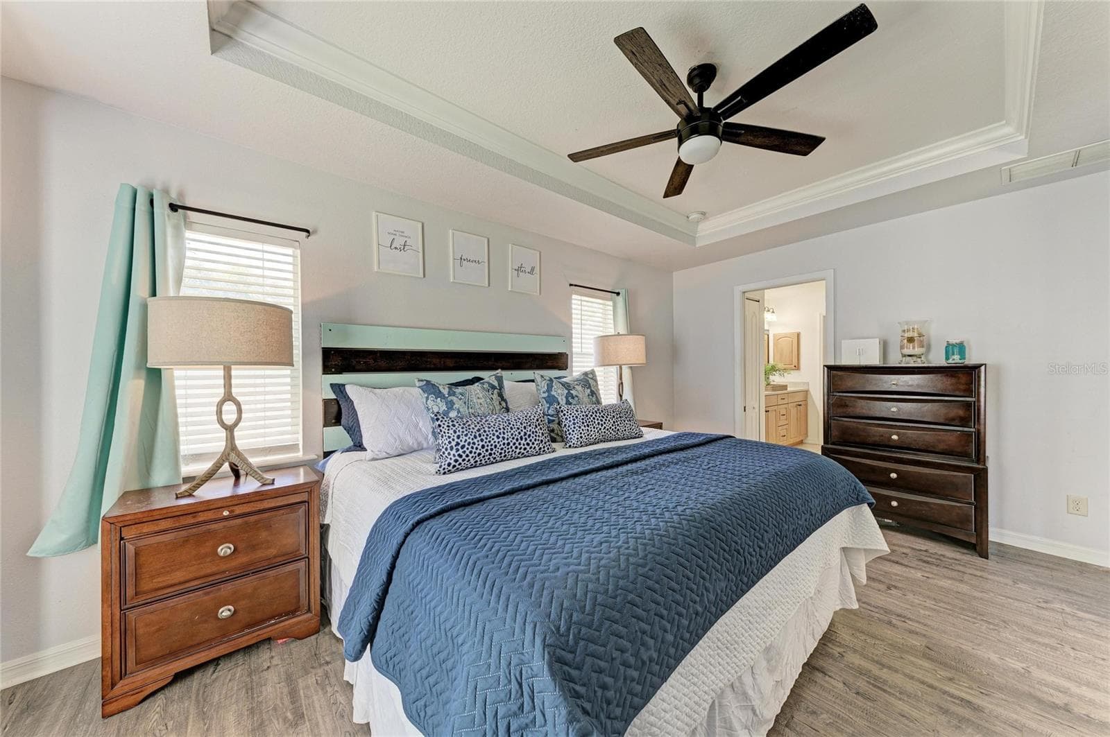 Single Family Residence at 485 GRANT RD, VENICE, photo 16 of 33