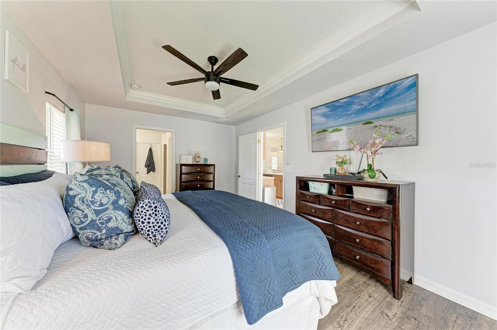 Single Family Residence at 485 GRANT RD, VENICE, photo 17 of 33