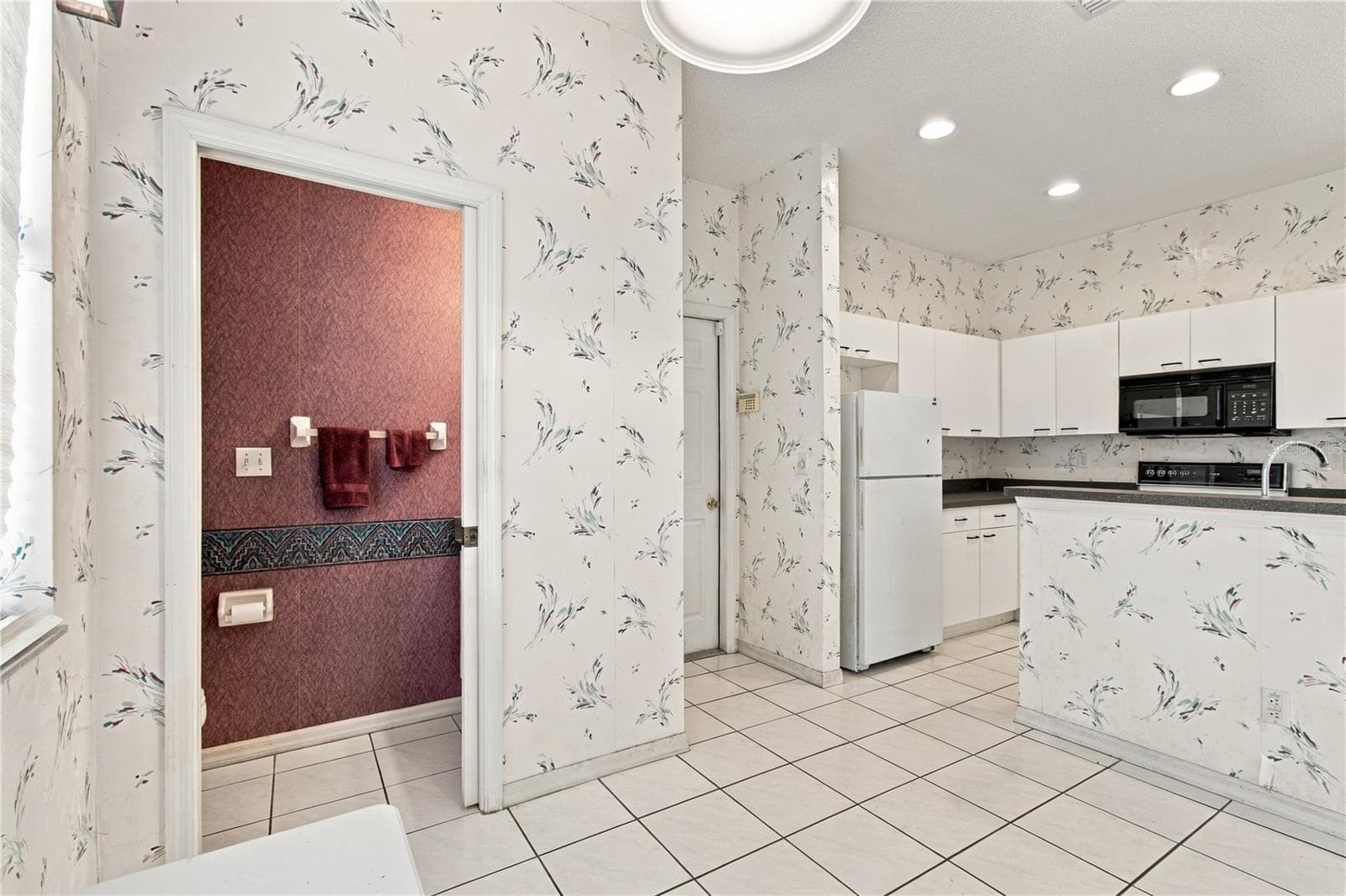 Townhouse at 1050 STARKEY RD #907, LARGO, photo 23 of 75