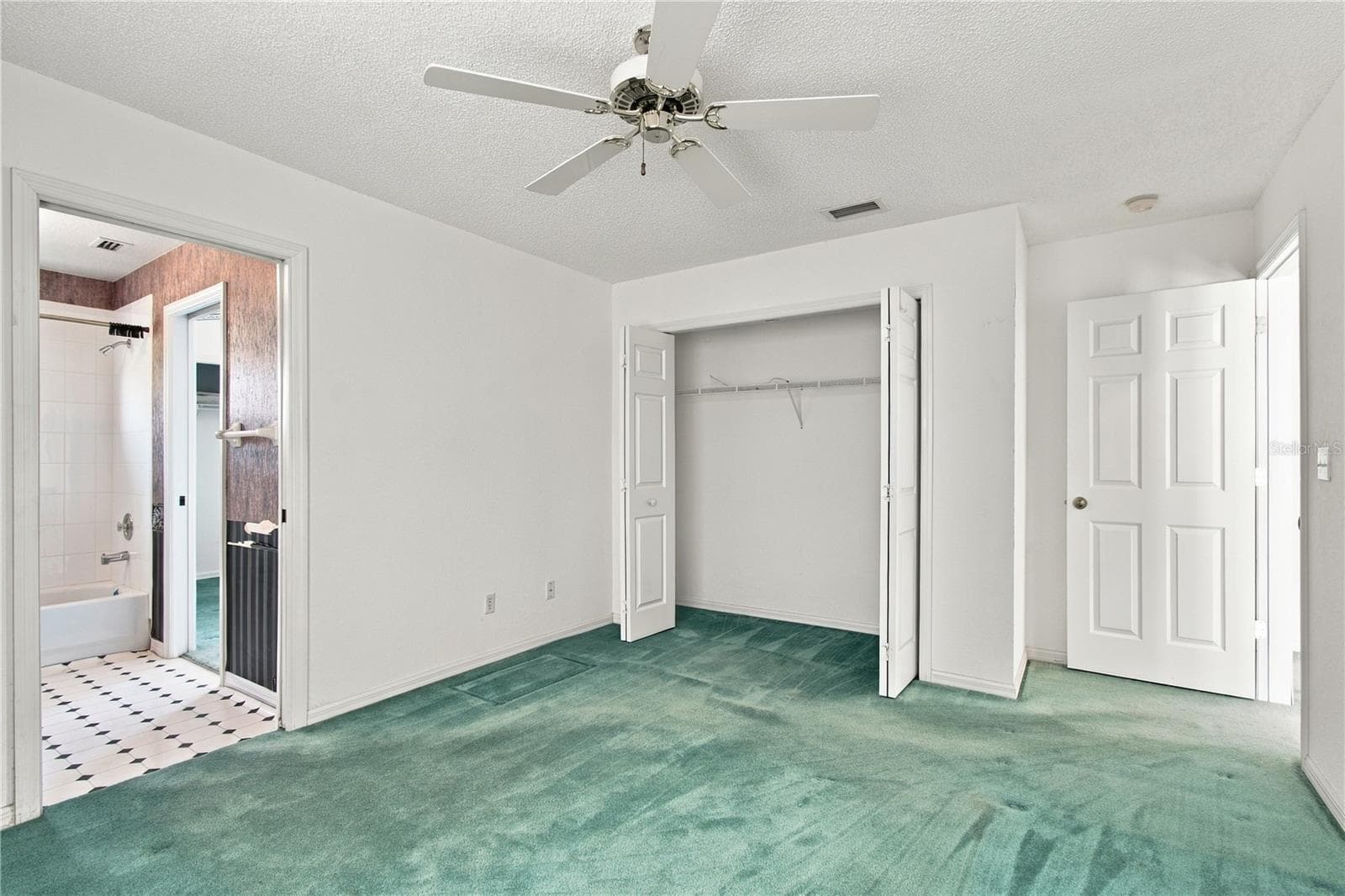 Townhouse at 1050 STARKEY RD #907, LARGO, photo 43 of 75