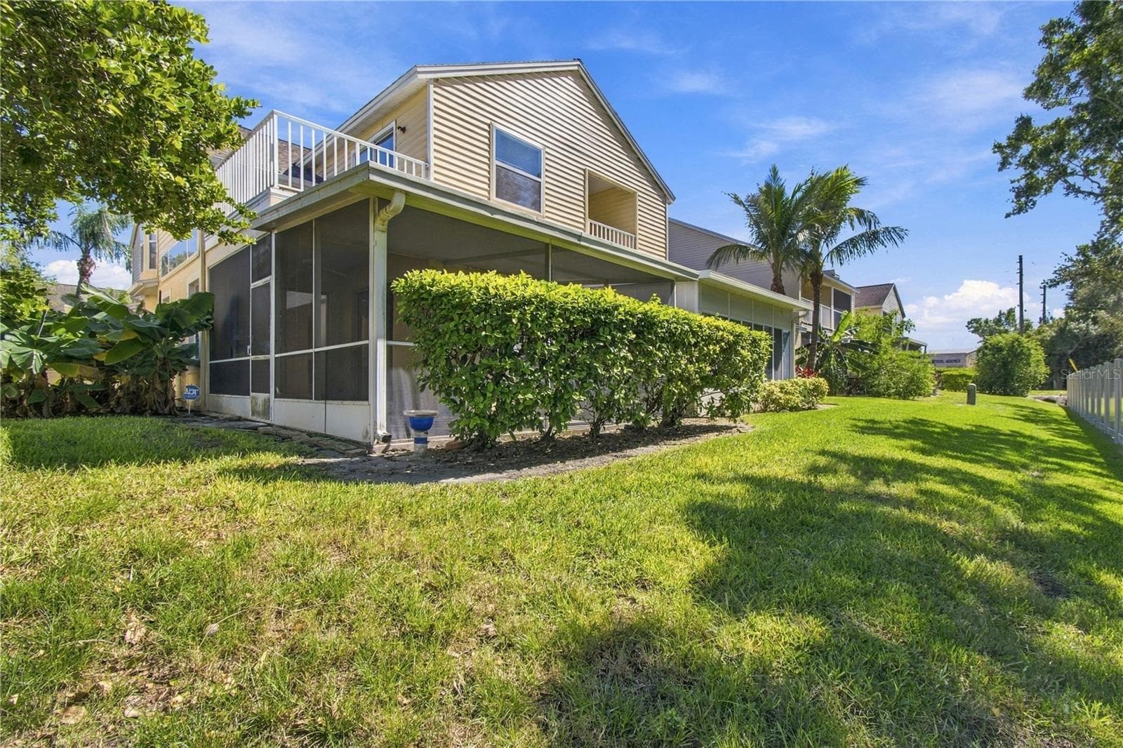 Townhouse at 1050 STARKEY RD #907, LARGO, photo 63 of 75