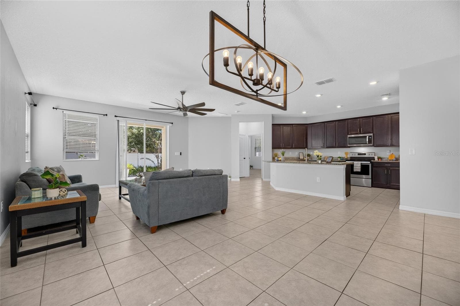 Single Family Residence at 11515 BRIGHTON KNOLL LOOP, RIVERVIEW, photo 15 of 89