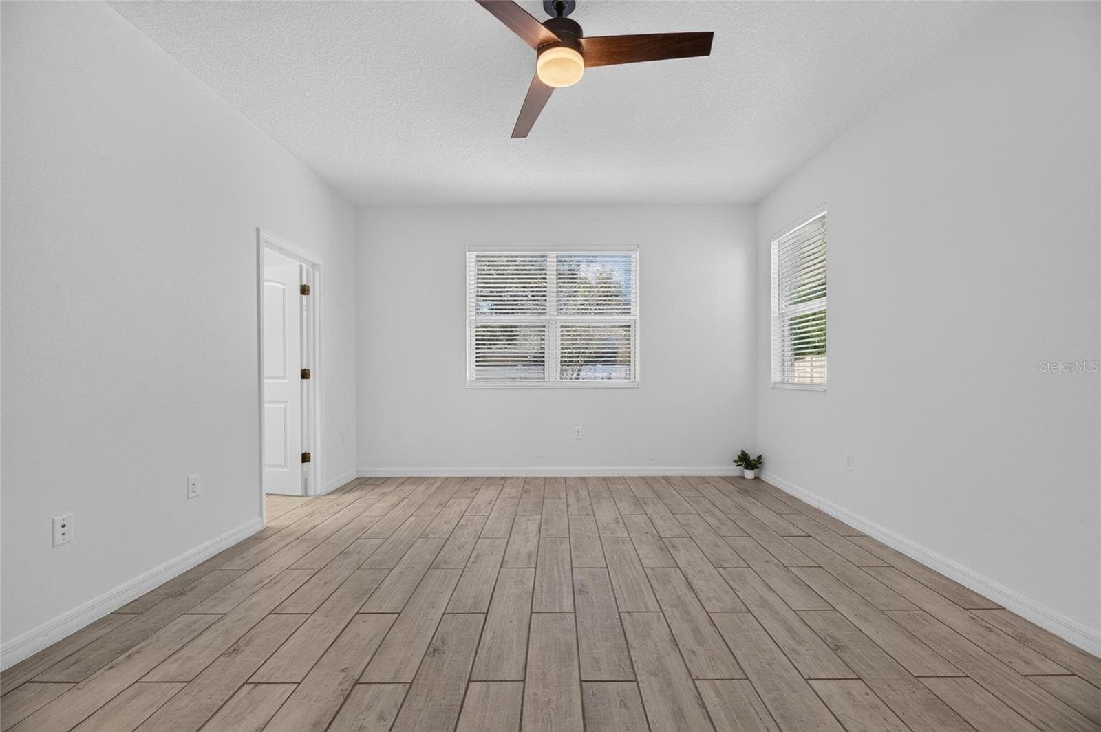 Single Family Residence at 11515 BRIGHTON KNOLL LOOP, RIVERVIEW, photo 36 of 89