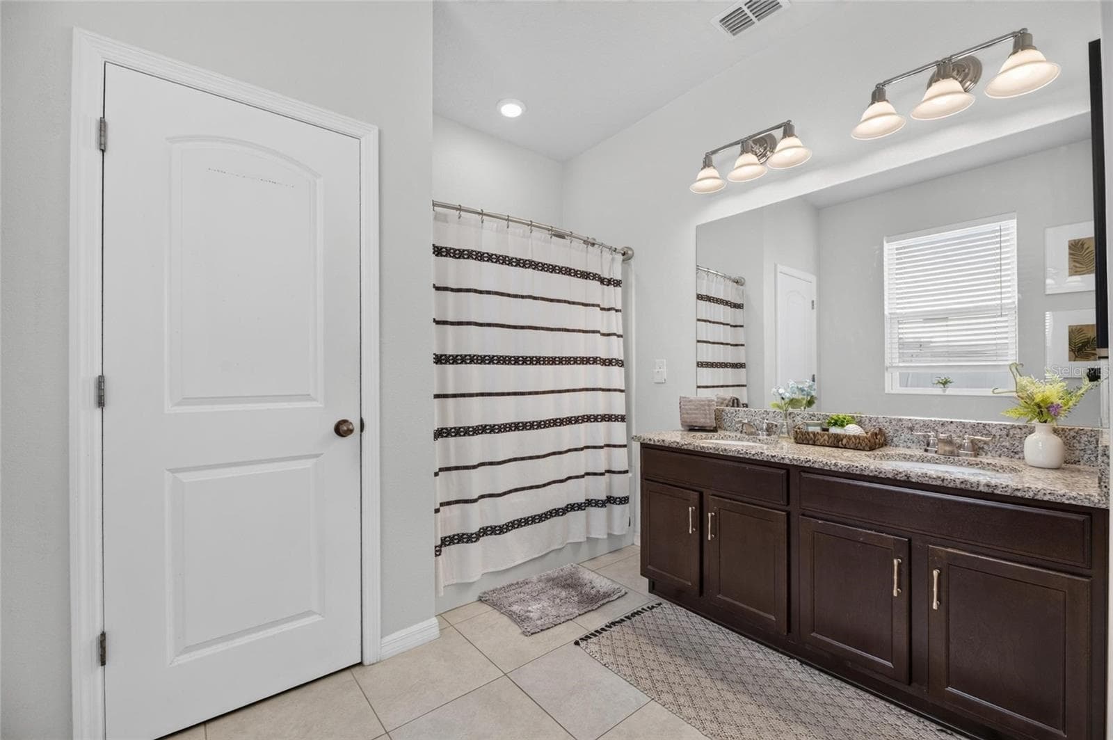 Single Family Residence at 11515 BRIGHTON KNOLL LOOP, RIVERVIEW, photo 40 of 89