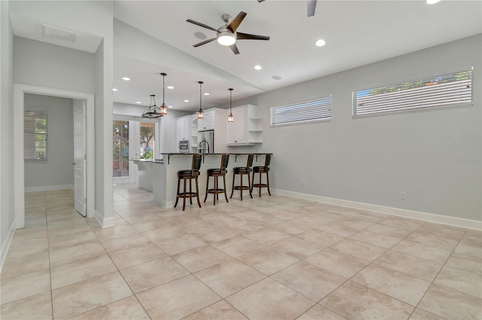 Single Family Residence at 3816 W ESTRELLA ST, TAMPA, photo 5 of 30