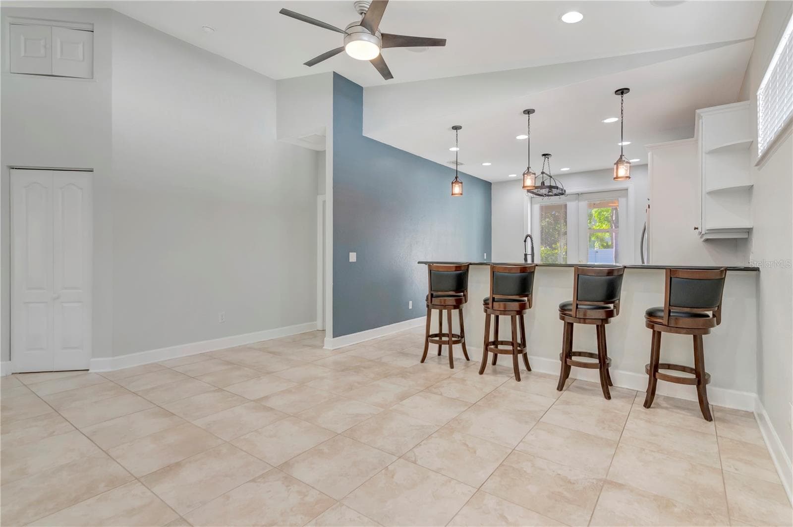 Single Family Residence at 3816 W ESTRELLA ST, TAMPA, photo 15 of 30