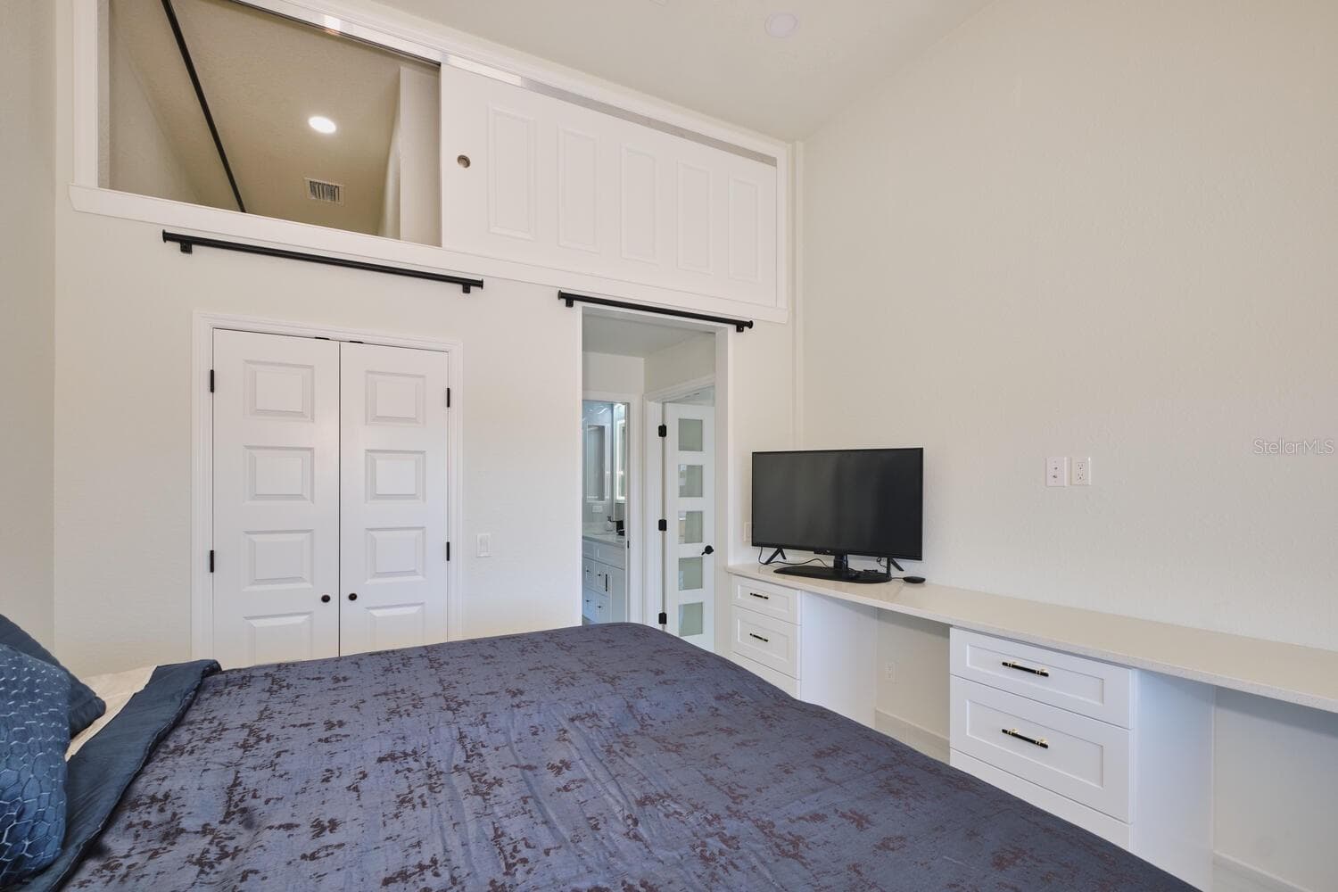 Single Family Residence at 30000 BERMONT RD, PUNTA GORDA, photo 25 of 61