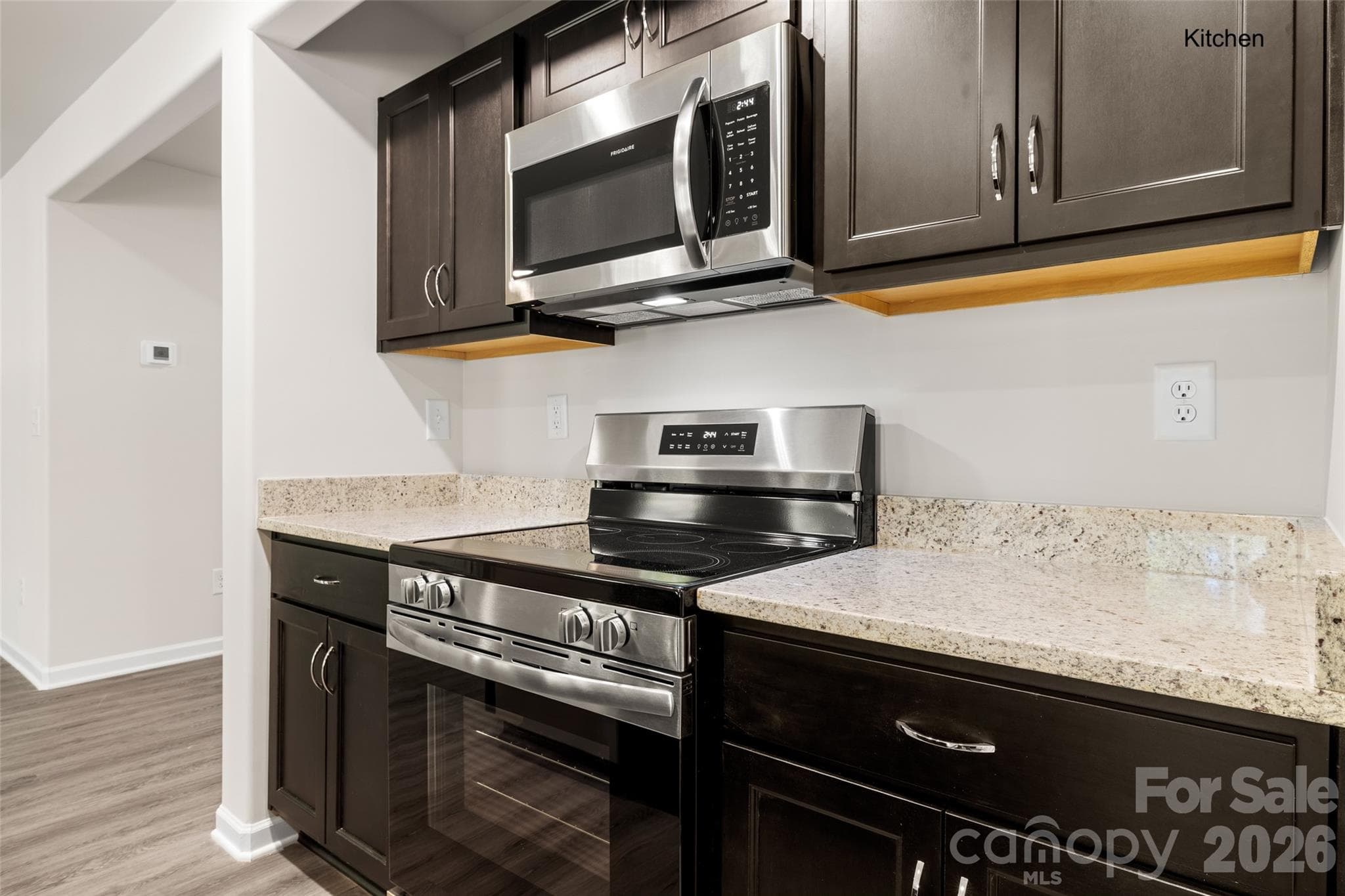 Single Family Residence at 1699 Evans Drive, Lancaster, photo 5 of 36