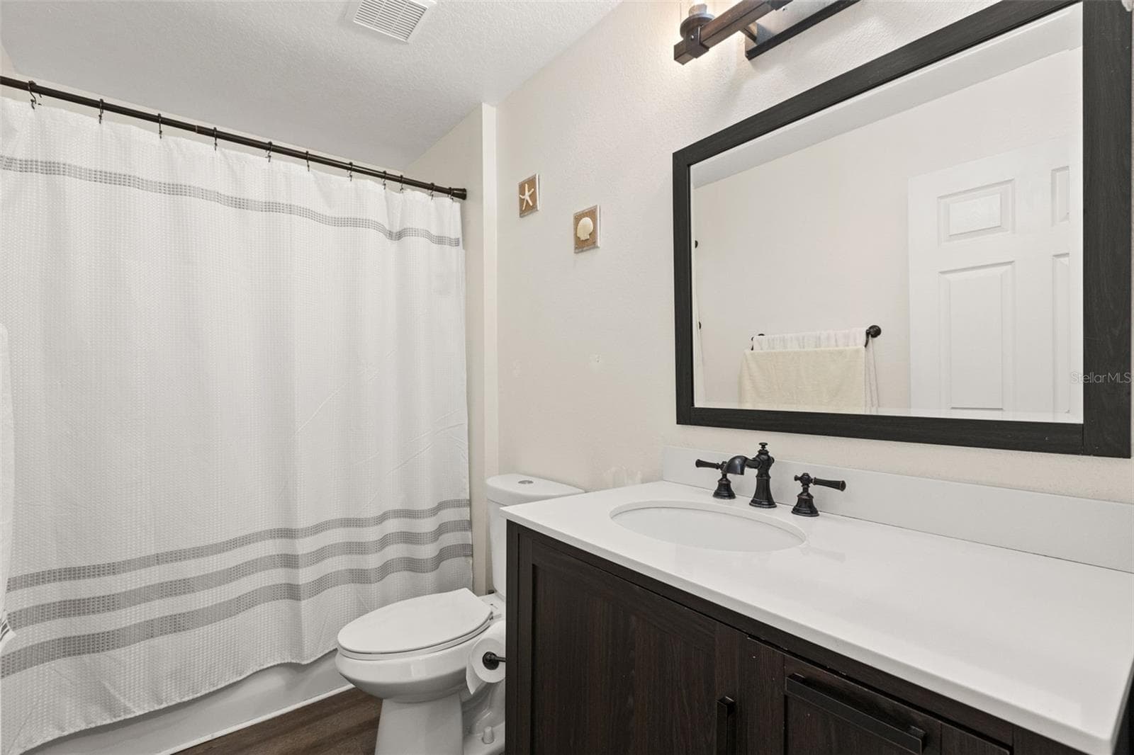Single Family Residence at 2232 BAGDAD AVE, ORLANDO, photo 17 of 39