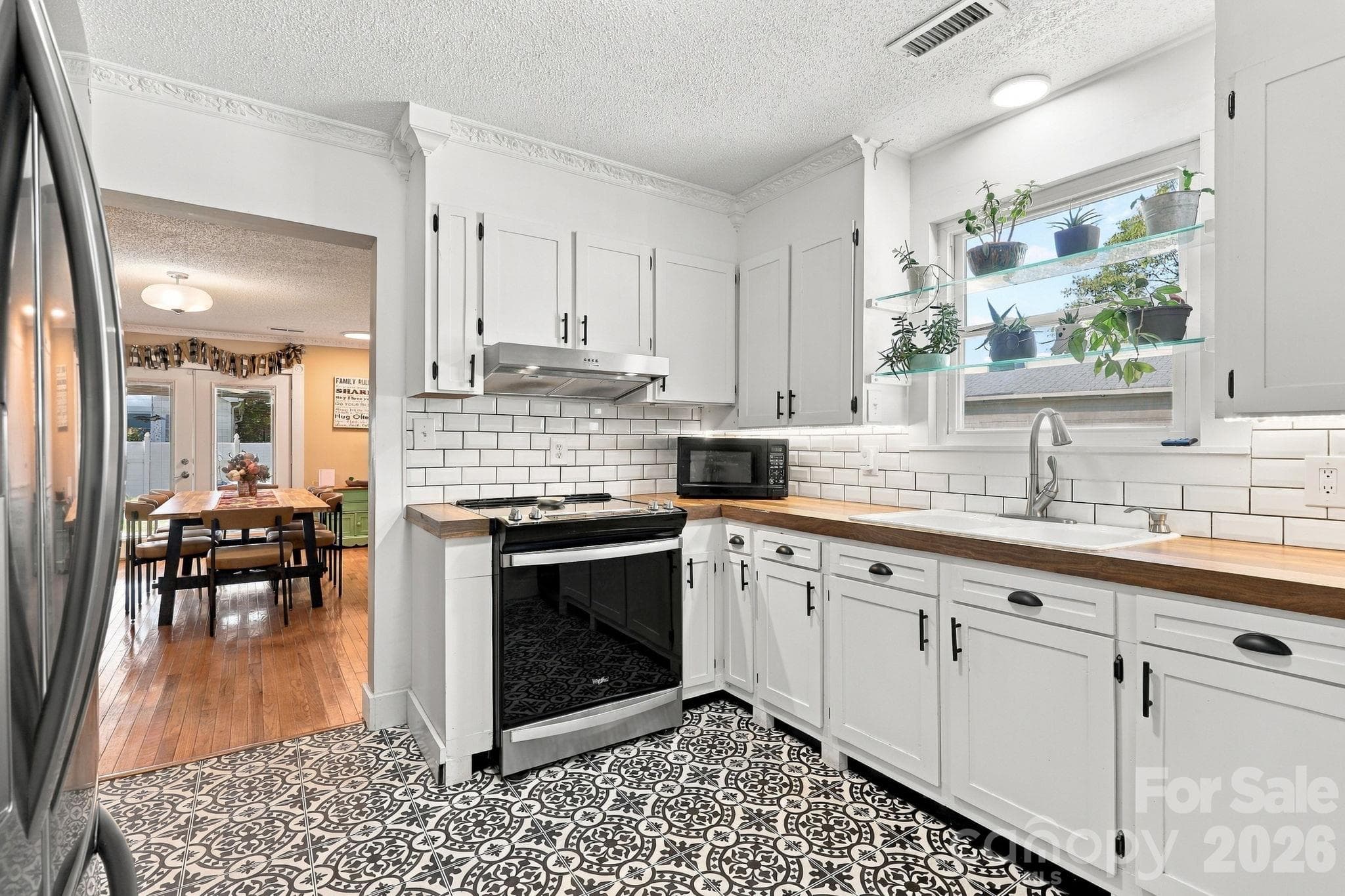 Love that tile! - 613 Salisbury Street, China Grove