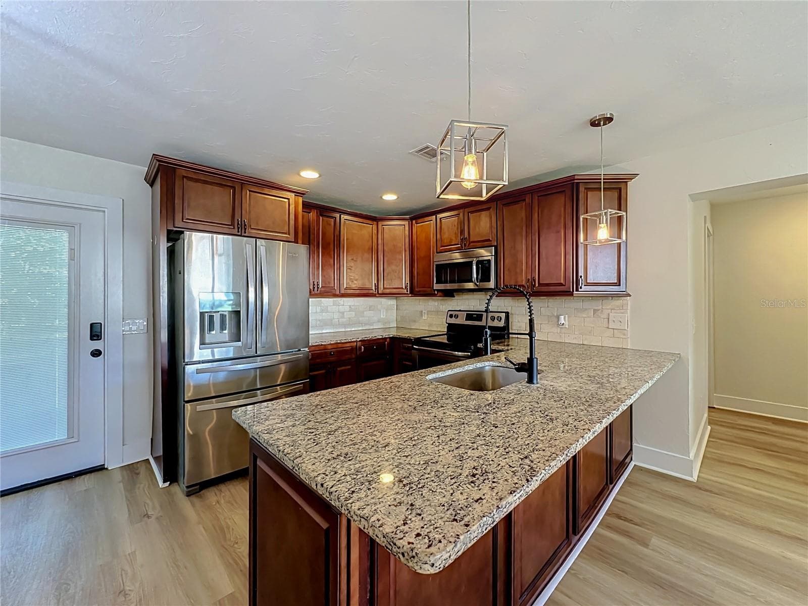 Single Family Residence at 327 NE 6TH AVE, TRENTON, photo 16 of 104