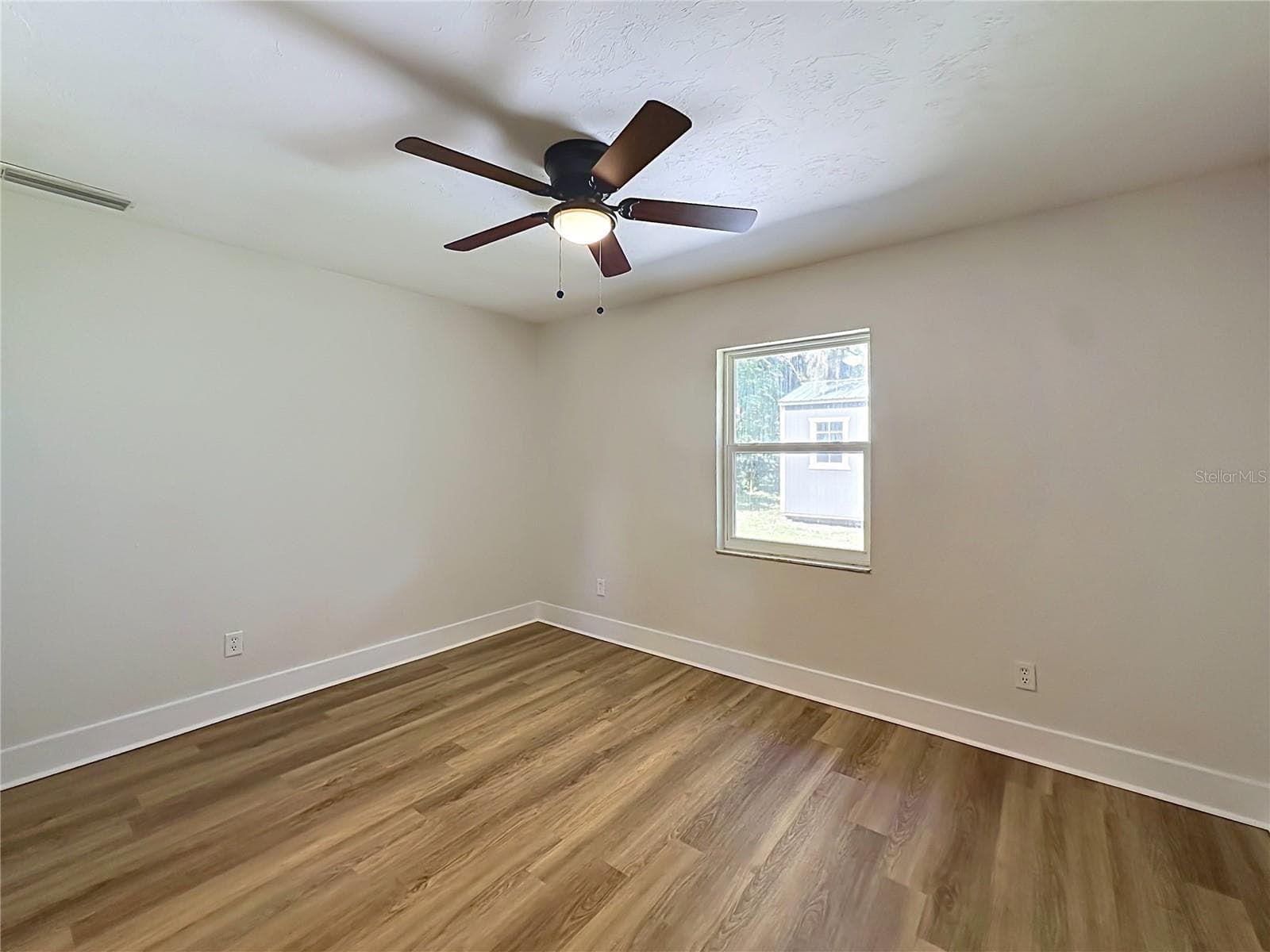 Single Family Residence at 327 NE 6TH AVE, TRENTON, photo 38 of 104