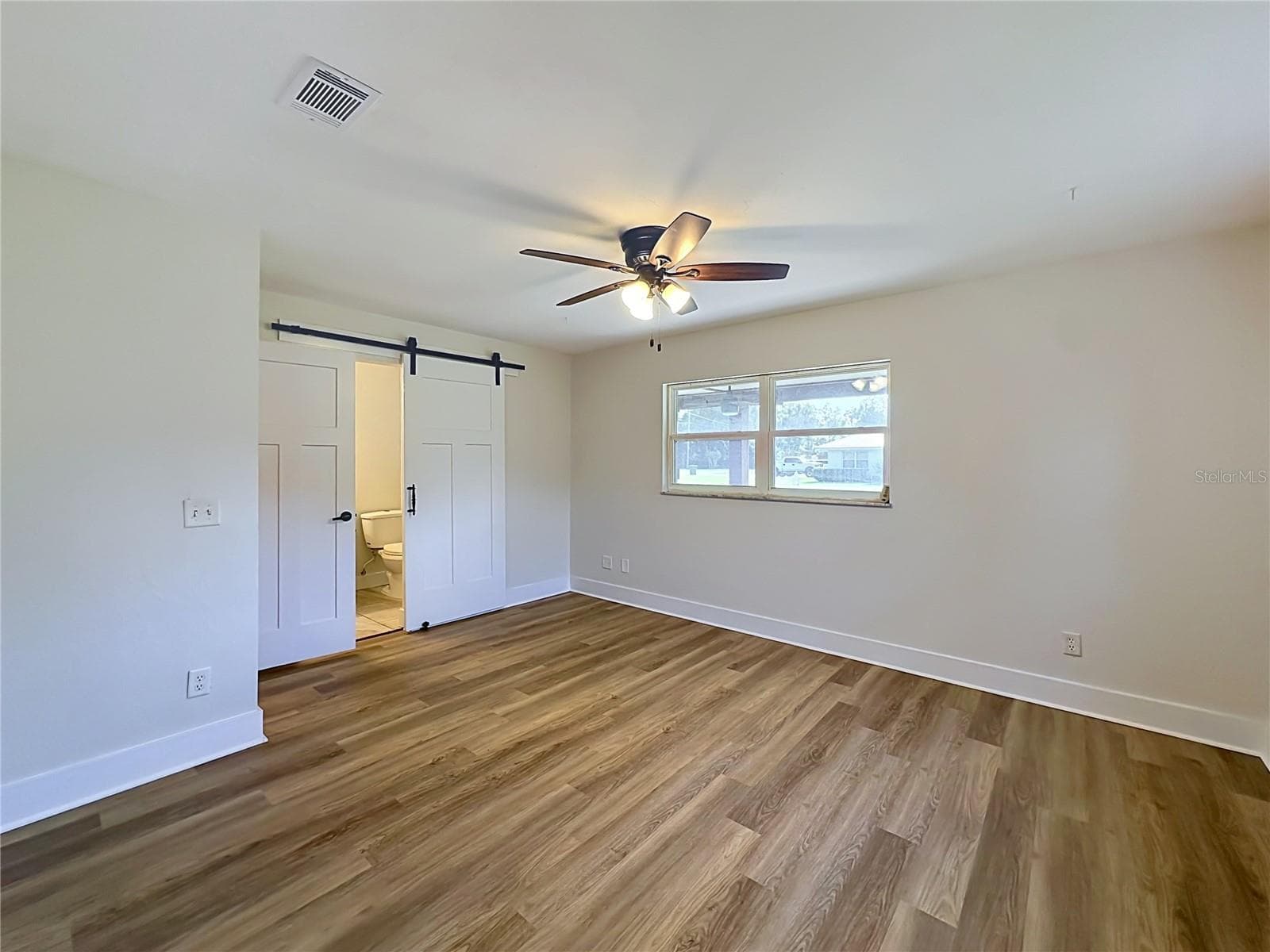 Single Family Residence at 327 NE 6TH AVE, TRENTON, photo 47 of 104