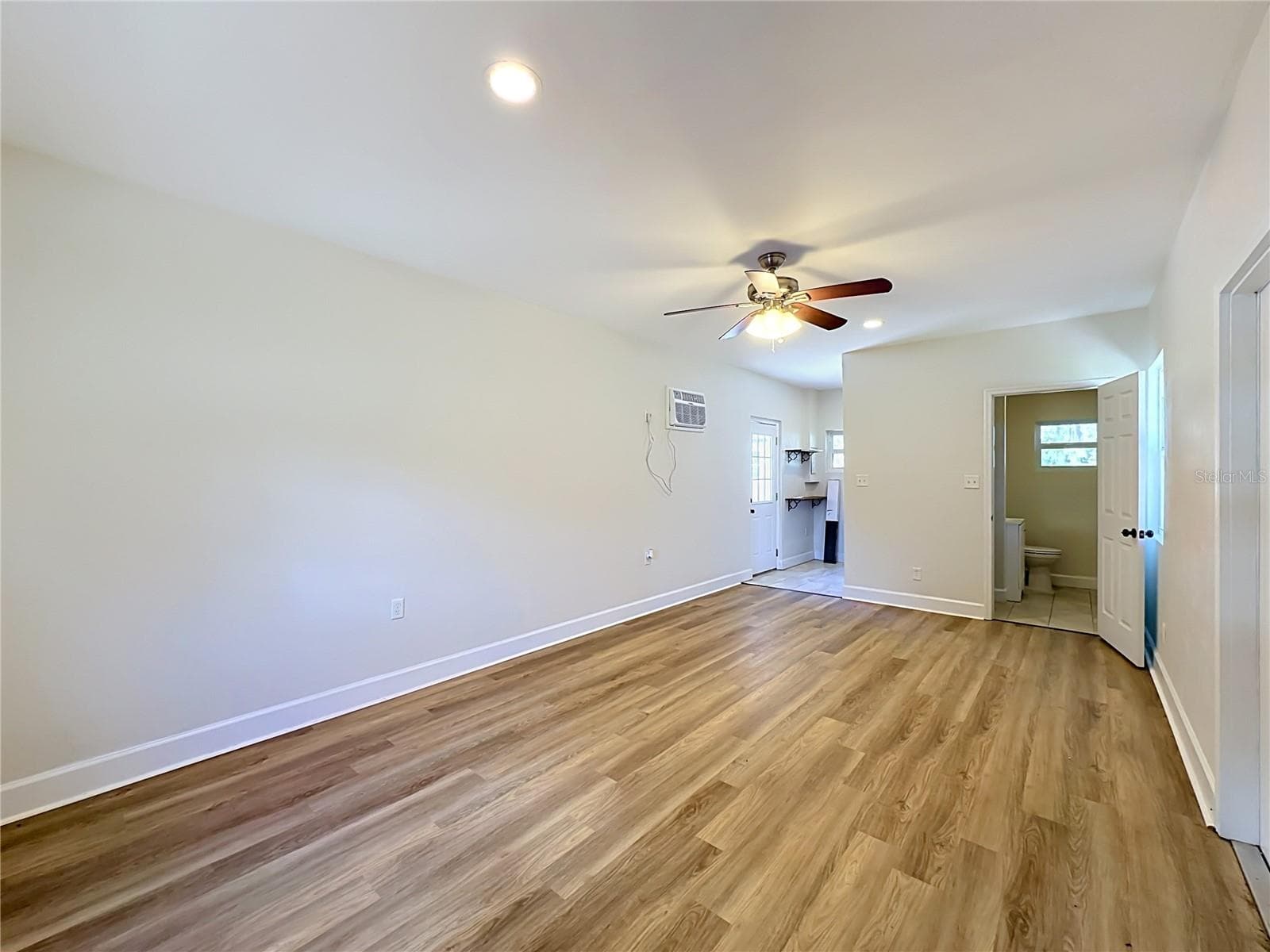 Single Family Residence at 327 NE 6TH AVE, TRENTON, photo 58 of 104