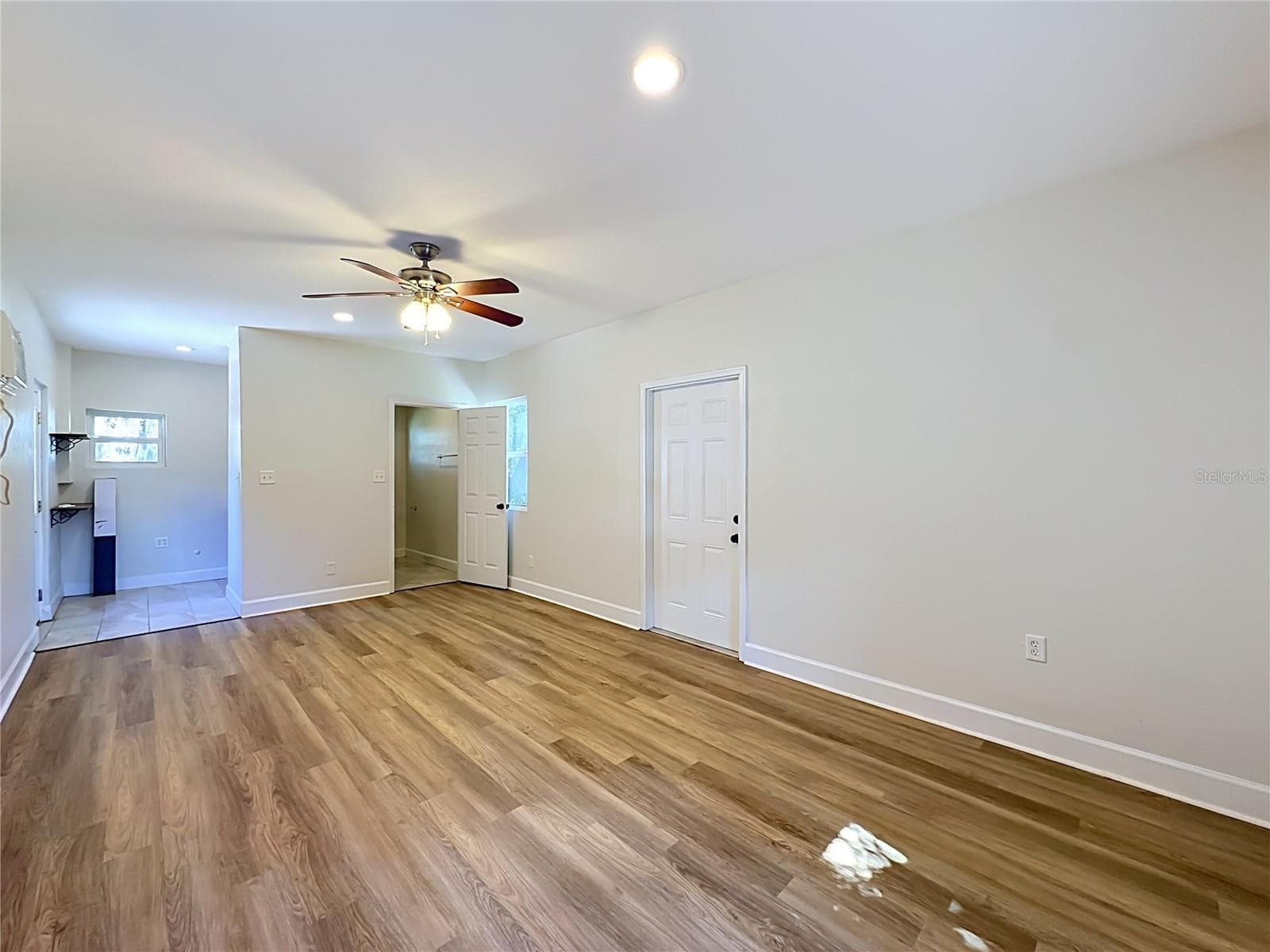 Single Family Residence at 327 NE 6TH AVE, TRENTON, photo 59 of 104