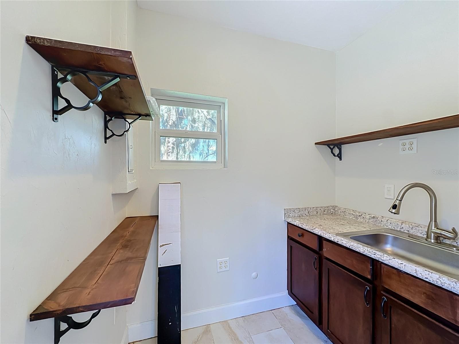 Single Family Residence at 327 NE 6TH AVE, TRENTON, photo 62 of 104