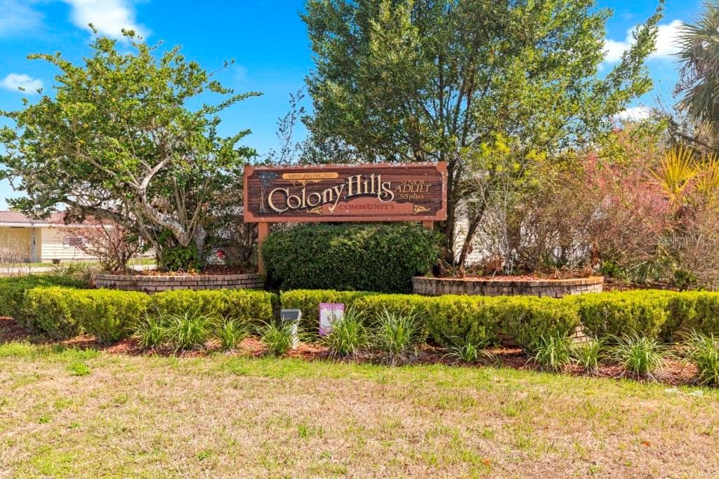 Manufactured Home at 35057 MCCULLOUGHS LEAP, ZEPHYRHILLS, photo 19 of 23